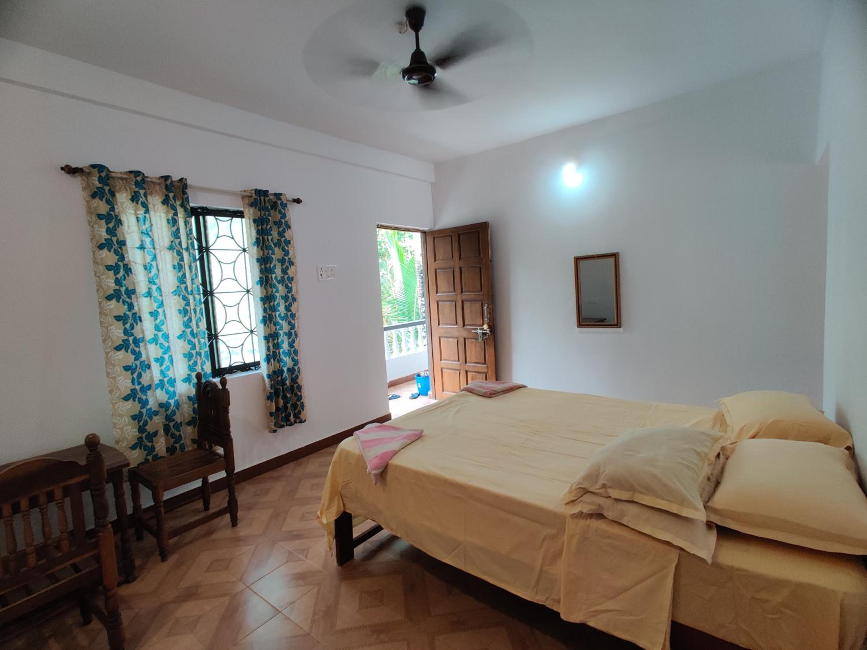 SHALOM GUEST ROOMS view 2