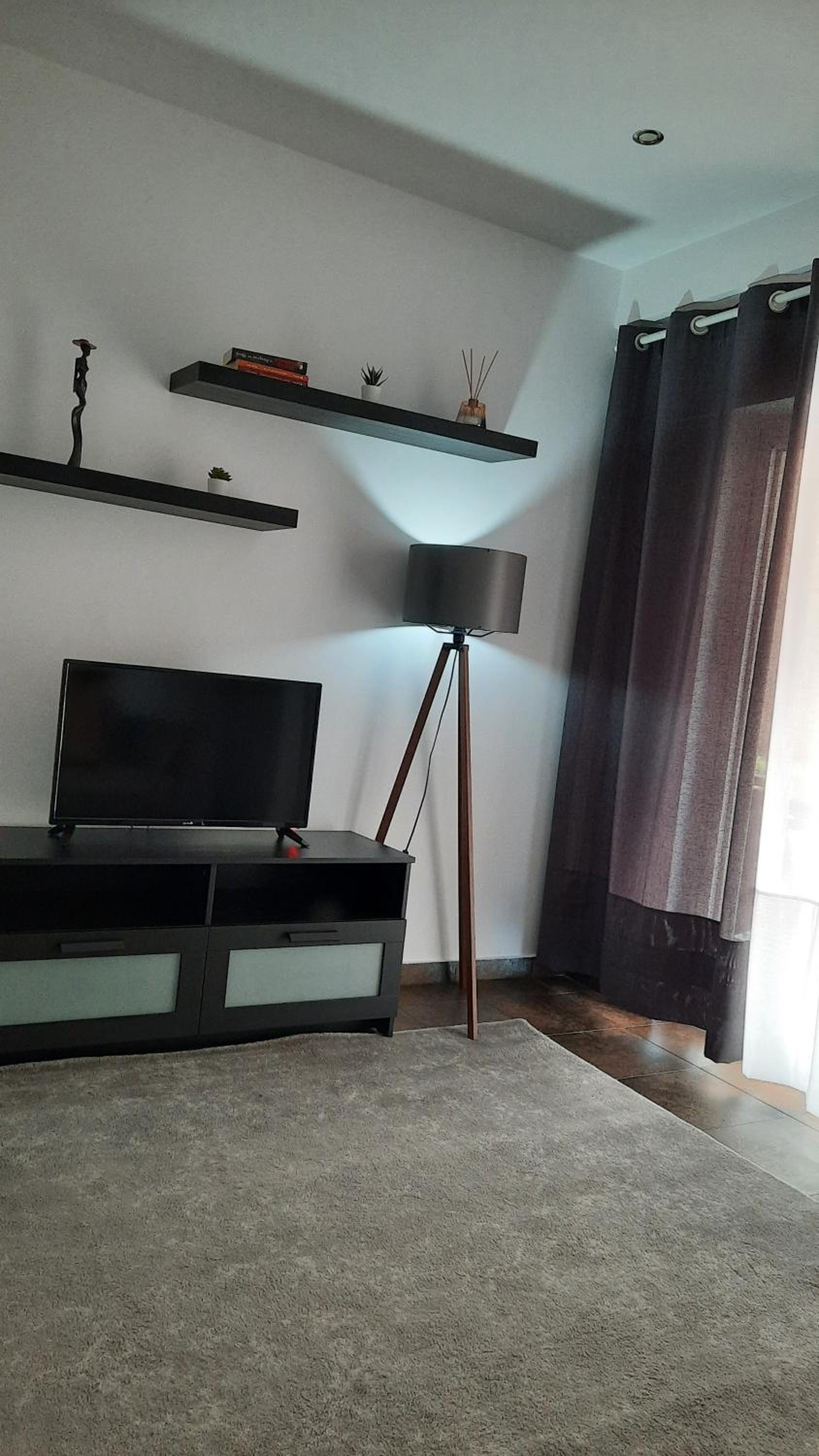 Glyfada Vacation Apt