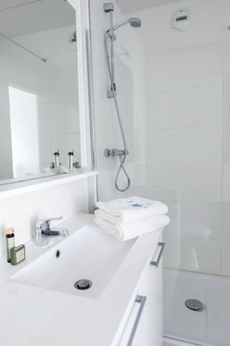 Dax Vacations - Hotel Thermes Les Ecureuils - Property Image 10