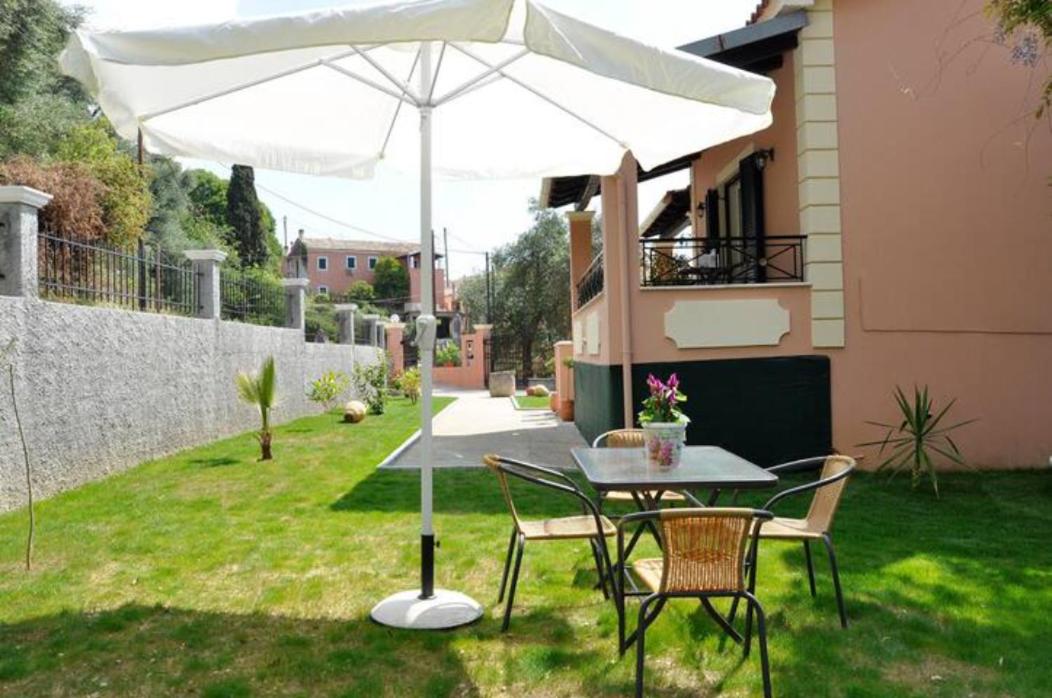 Villa Leo Junior