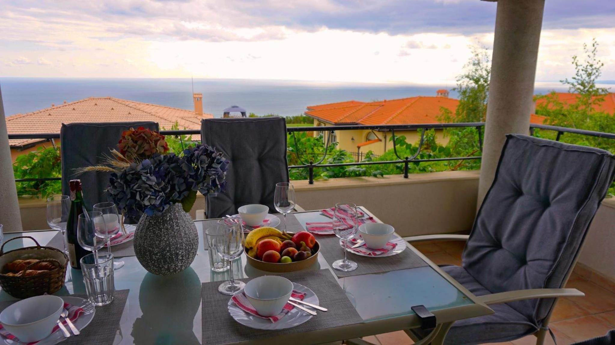 Villa Afina view 4