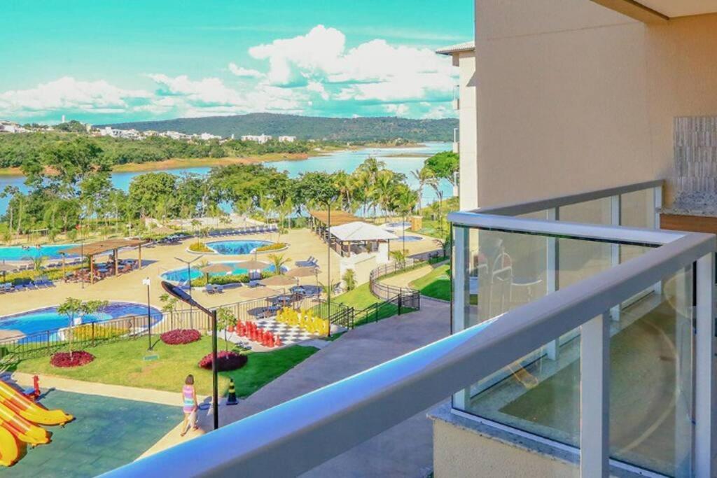 Ilhas do Lago Eco Resort Caldas Novas - GO - Rocha