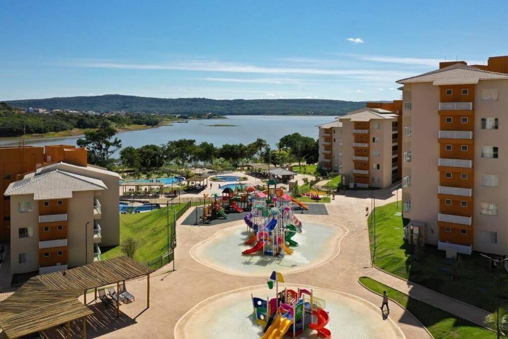 Ilhas do Lago Eco Resort Caldas Novas - GO - Rocha