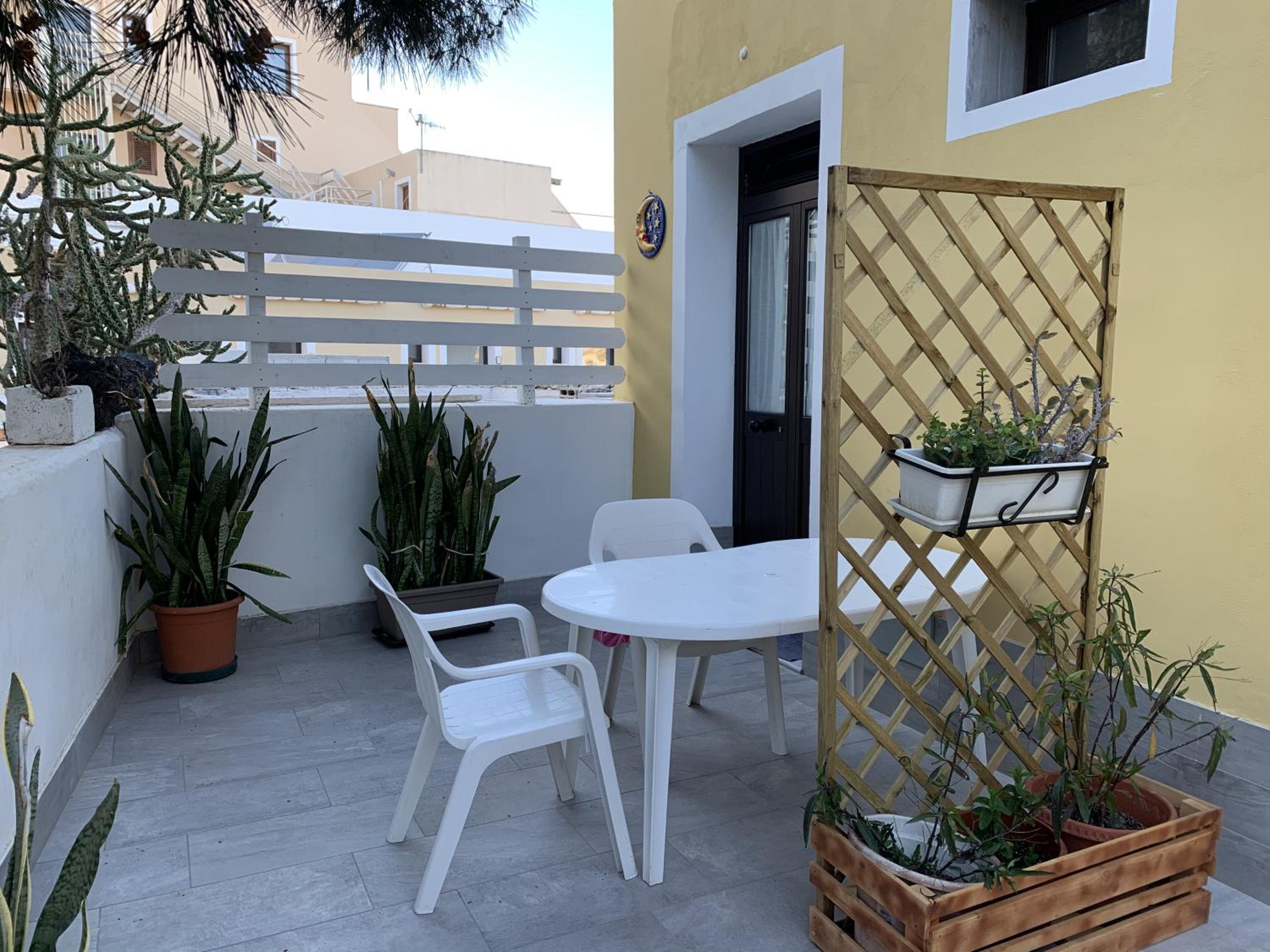 Studio "Andromeda" a stone's throw from Guitgia photo 4