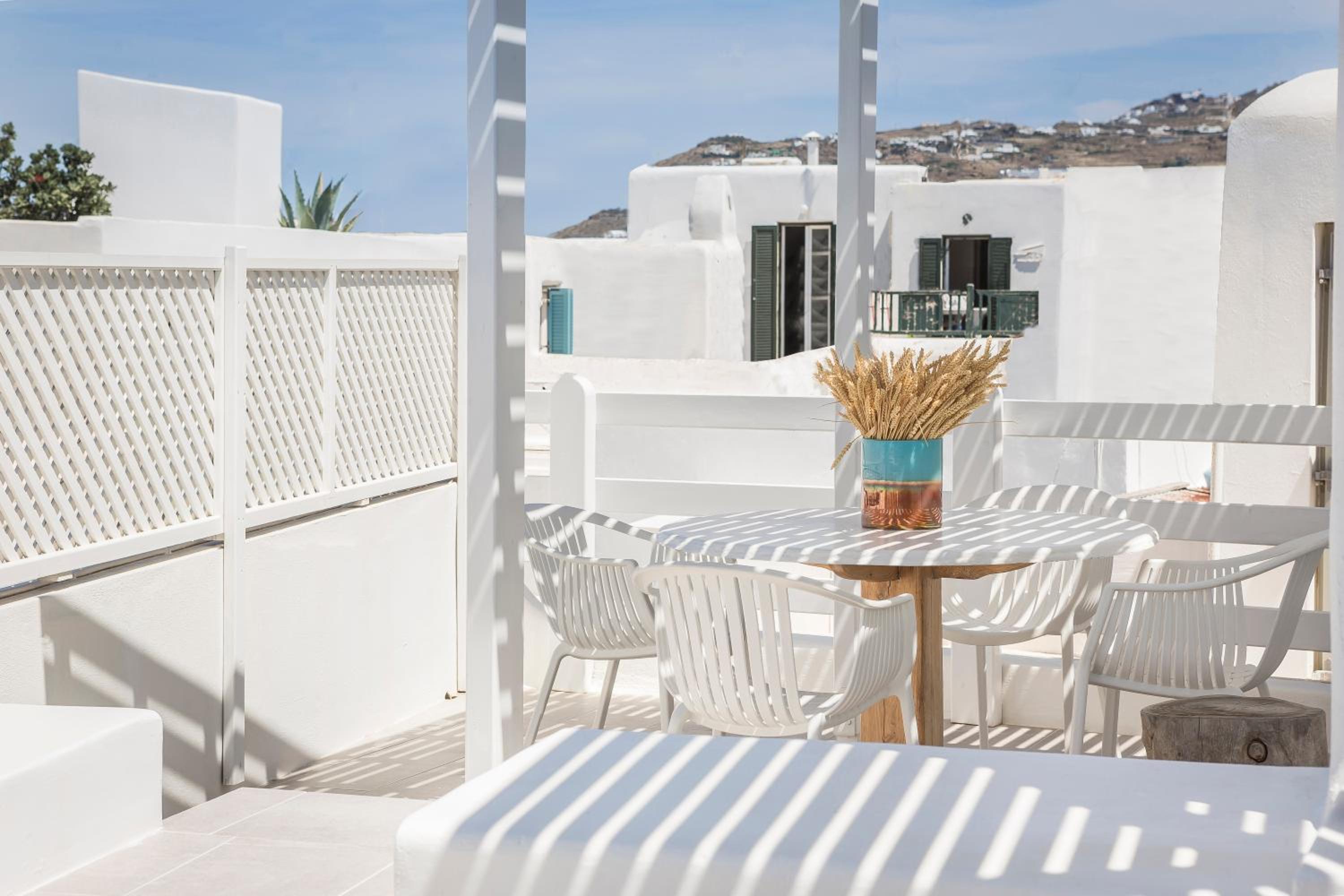 Kostantis Town Suites view 3