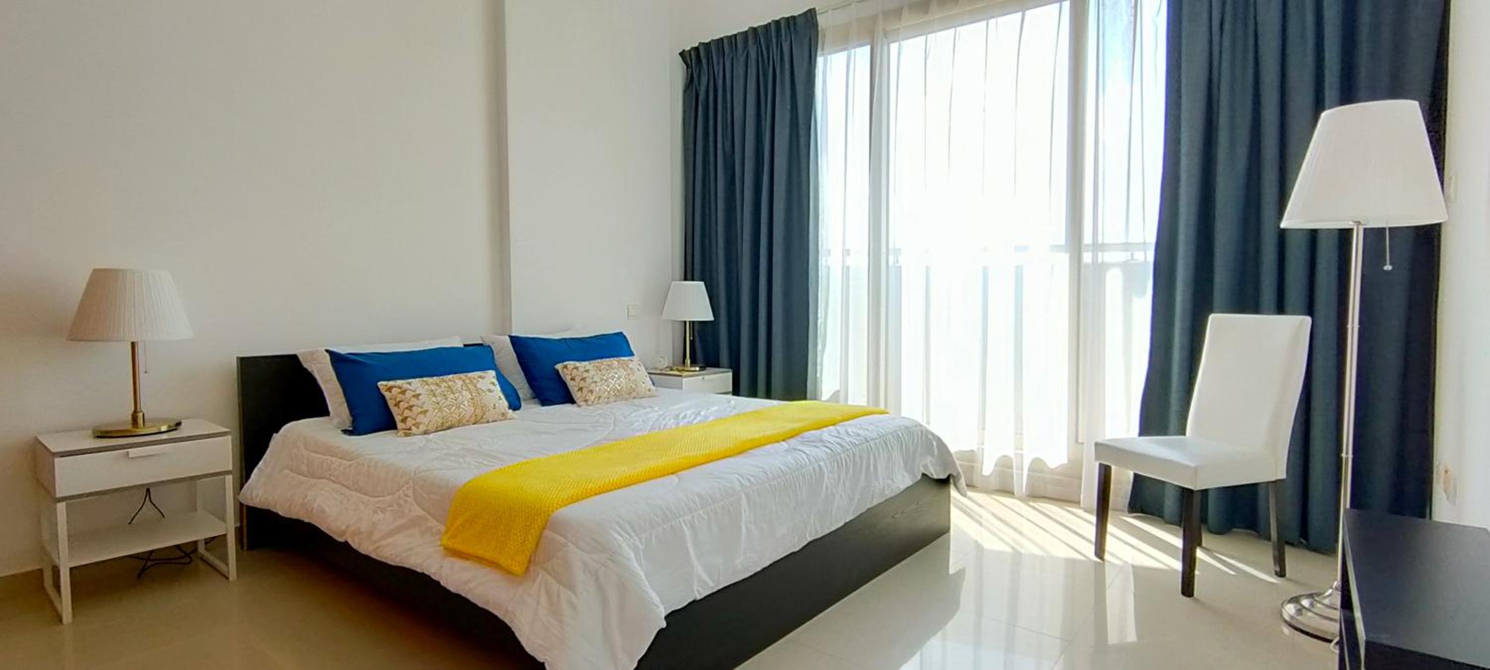 Cozy 1 bedroom apartments for a large family minimum 5 night