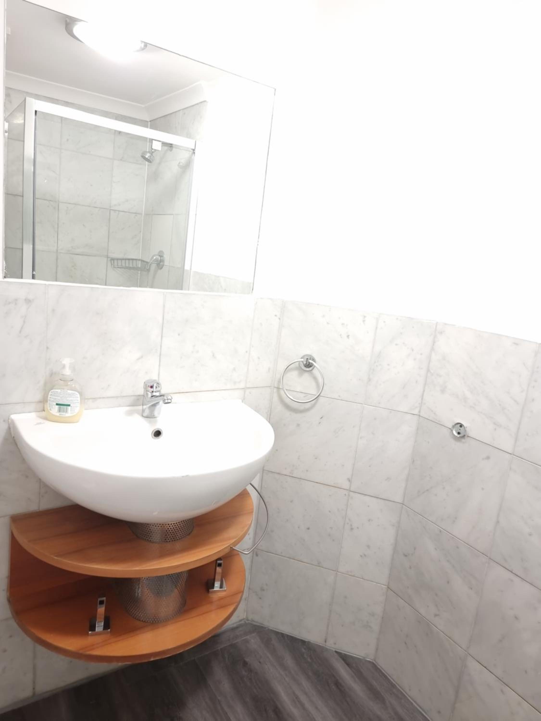 F23-Spacious Studio Fits 4 Near Paddington