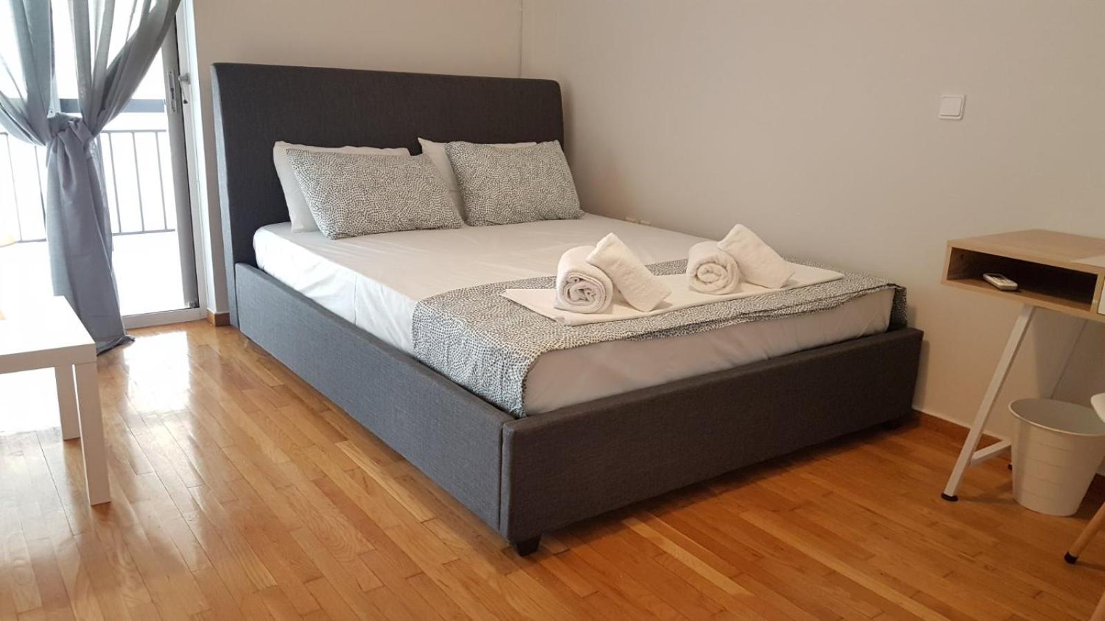 Maisonaitte-Athens Center, 4 BD, 2 BATH