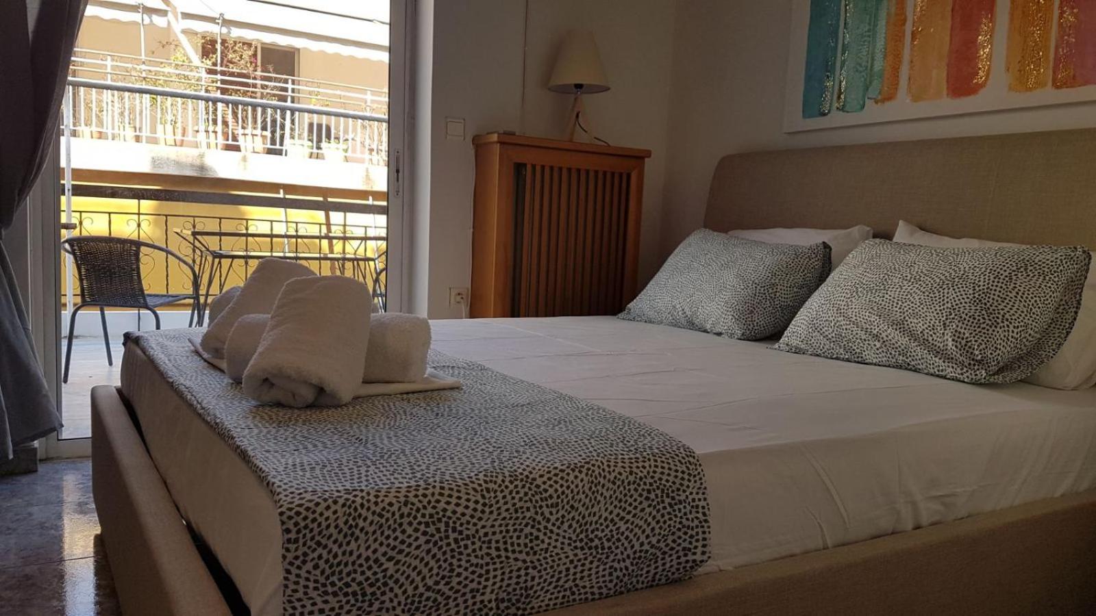 Maisonaitte-Athens Center, 4 BD, 2 BATH