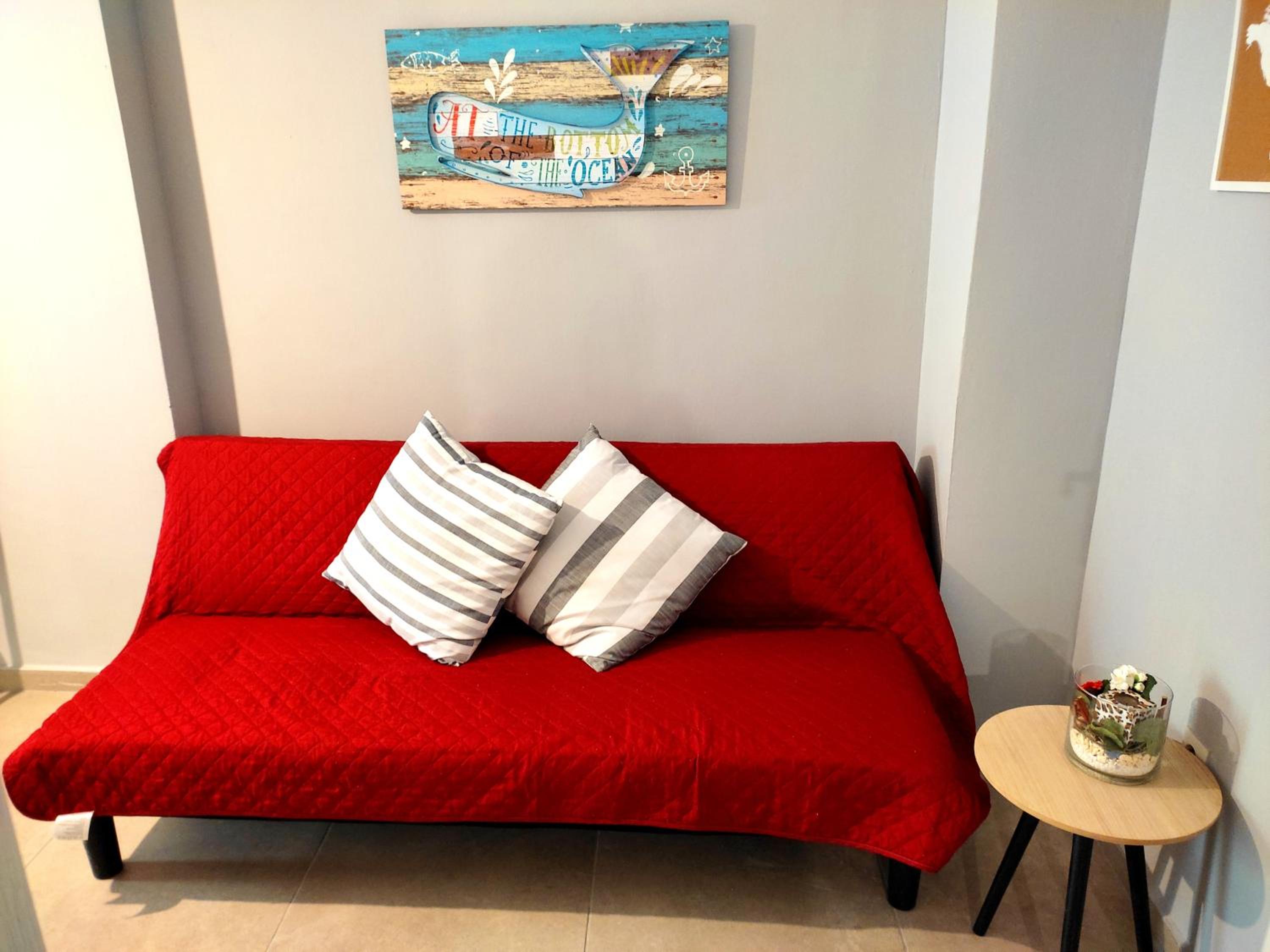 DriftWood Center Apartment