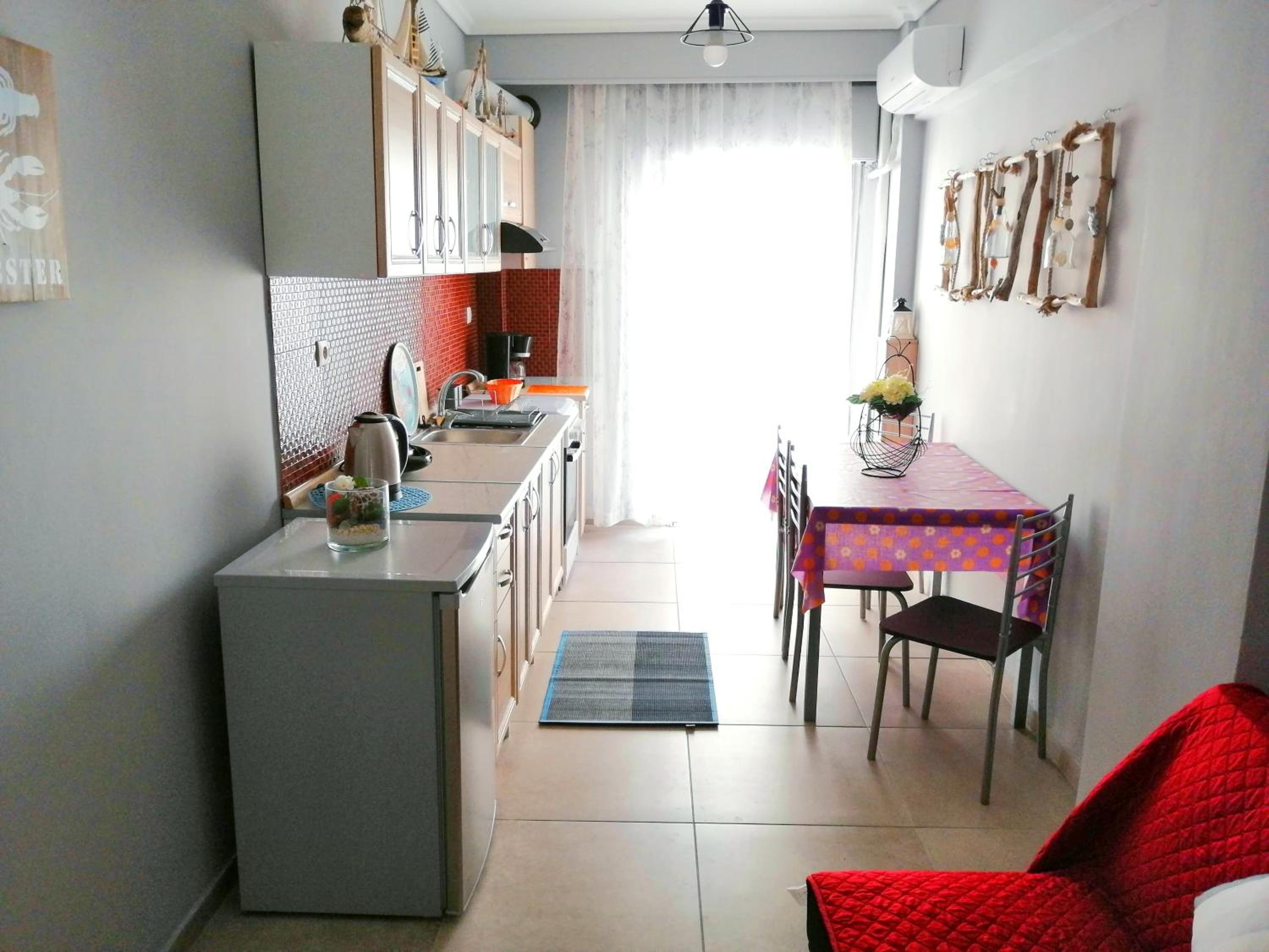 DriftWood Center Apartment