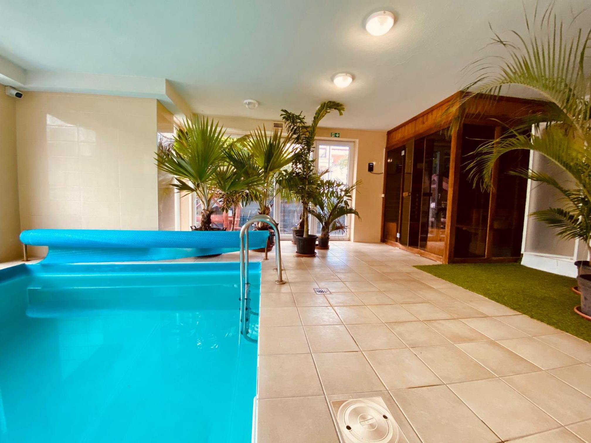 Byblos Wellness Apartman Siófok By BLTN view 3