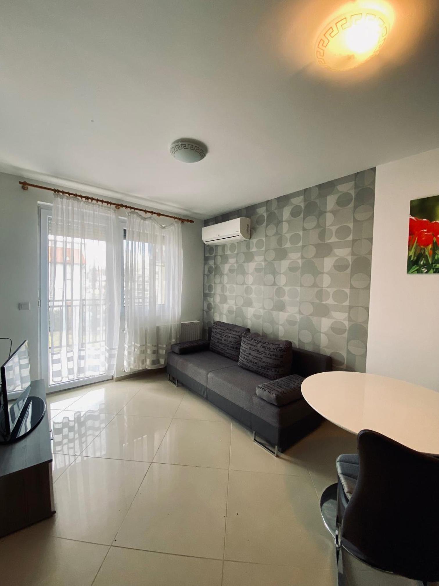 Byblos Wellness Apartman Siófok By BLTN view 4