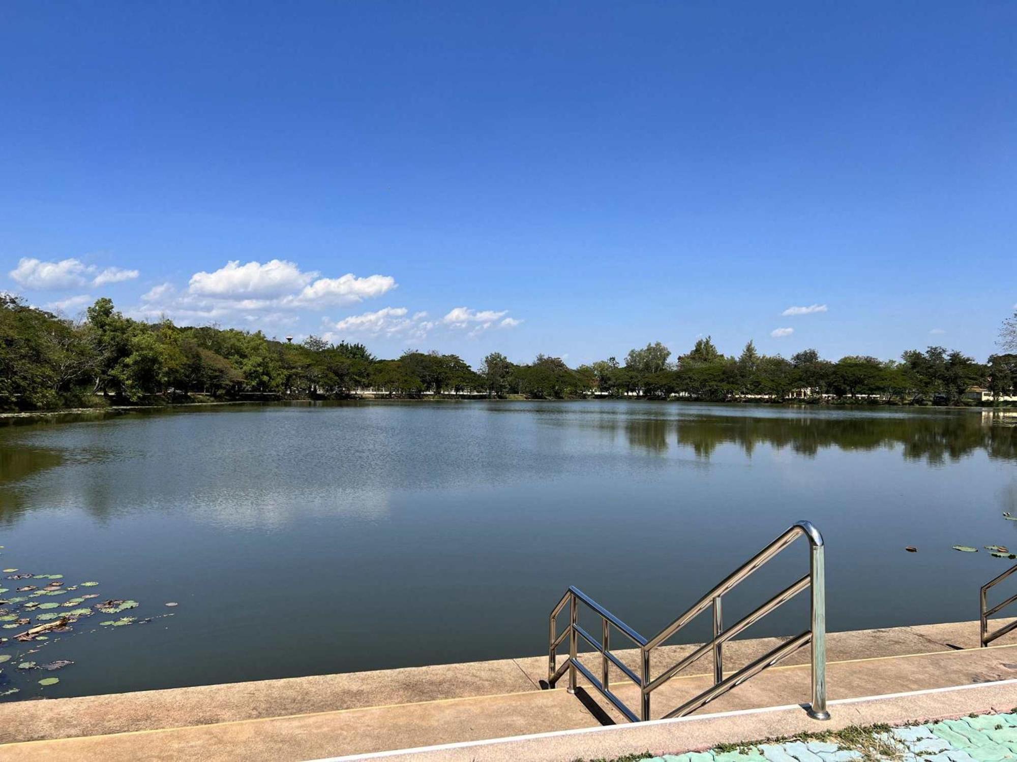 Homerent @ Sariam Lake Chiang Mai