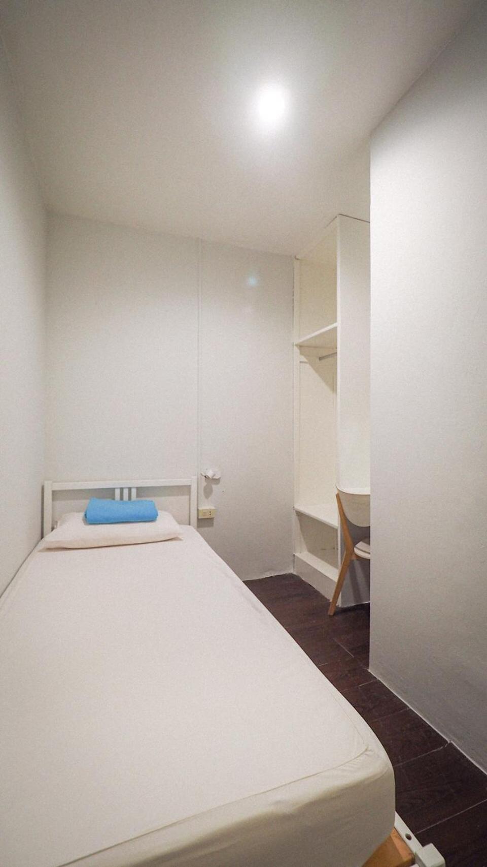 I-Sleep Silom Hostel
