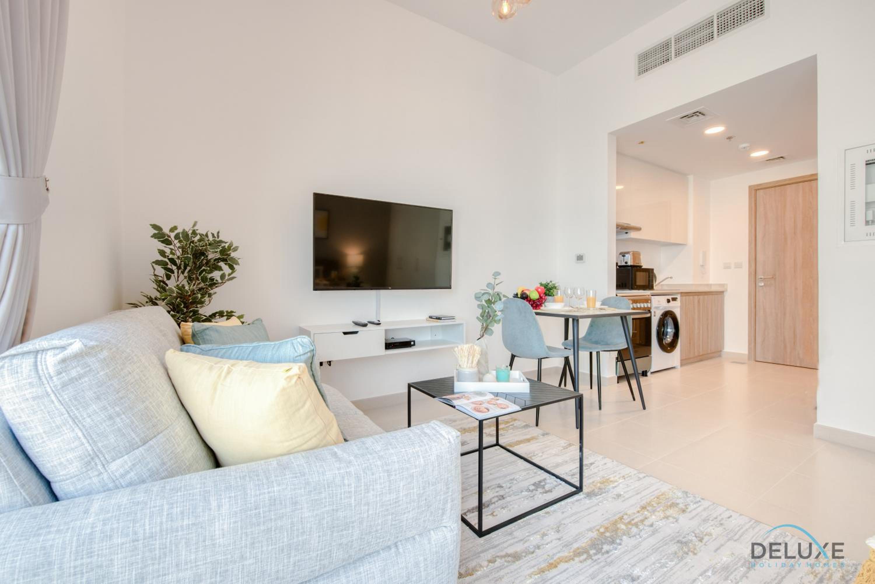 Urban Studio at UNA Town Square Dubailand By Deluxe Holiday Homes