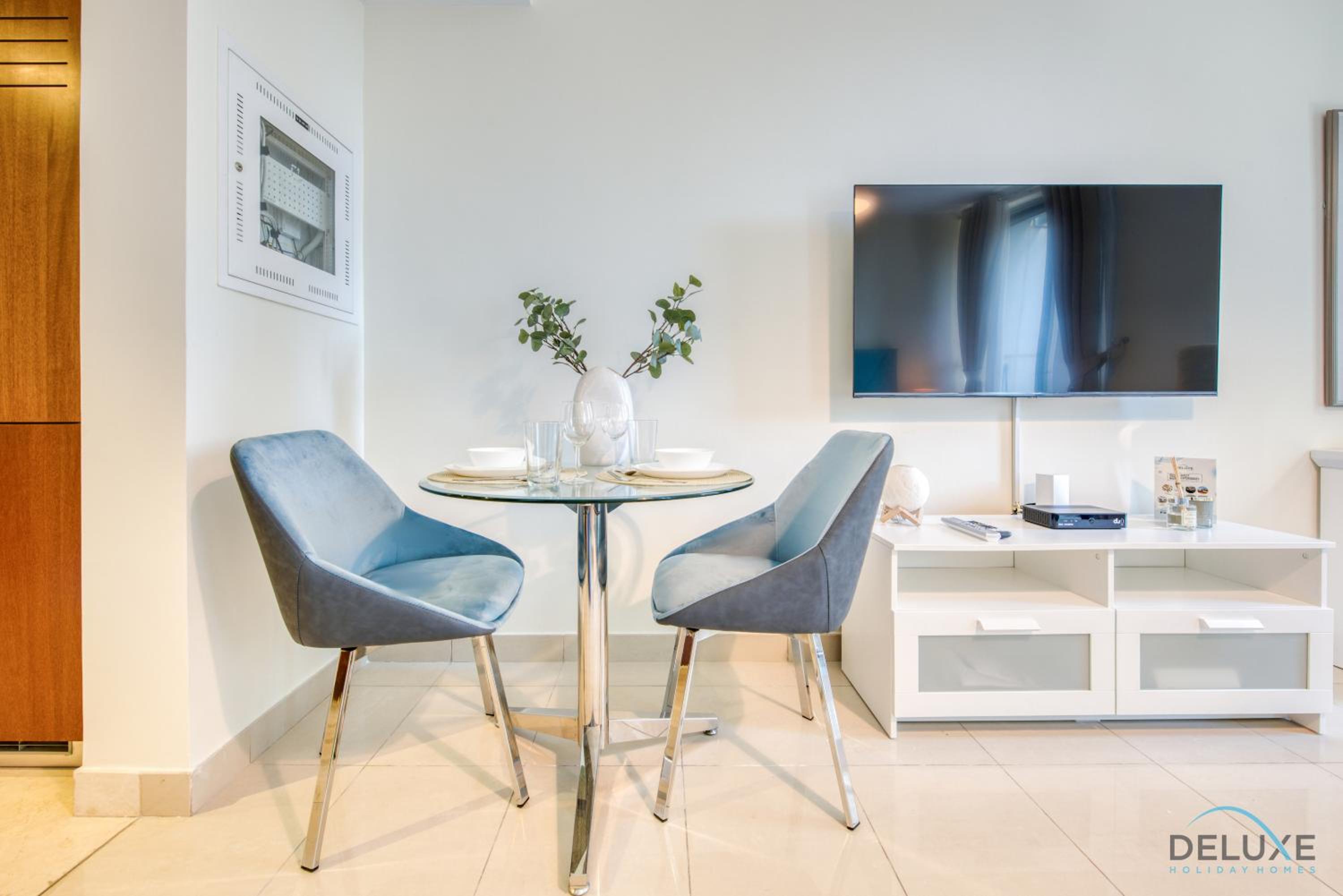 Exquisite Studio at Standpoint Tower Downtown Dubai by Deluxe Holiday Homes