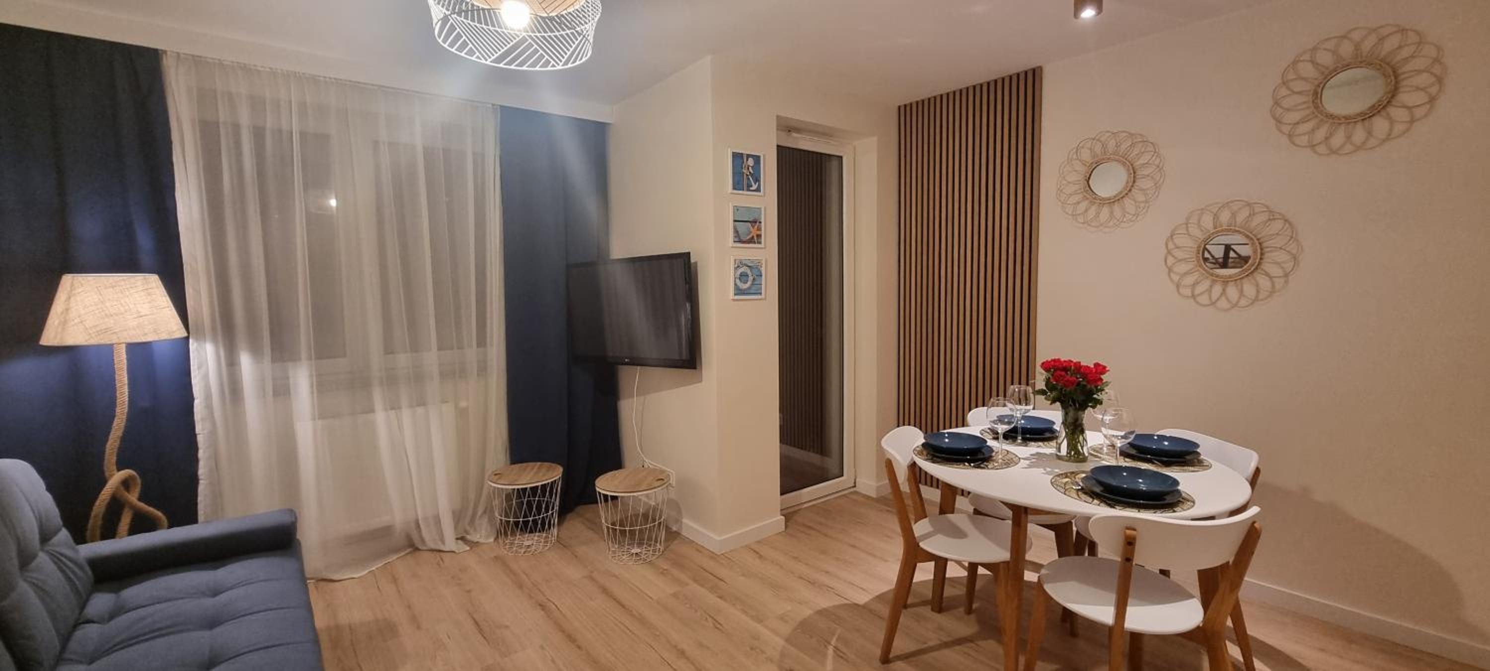 Apartament OSIEM gwiazdek Dziwnówek