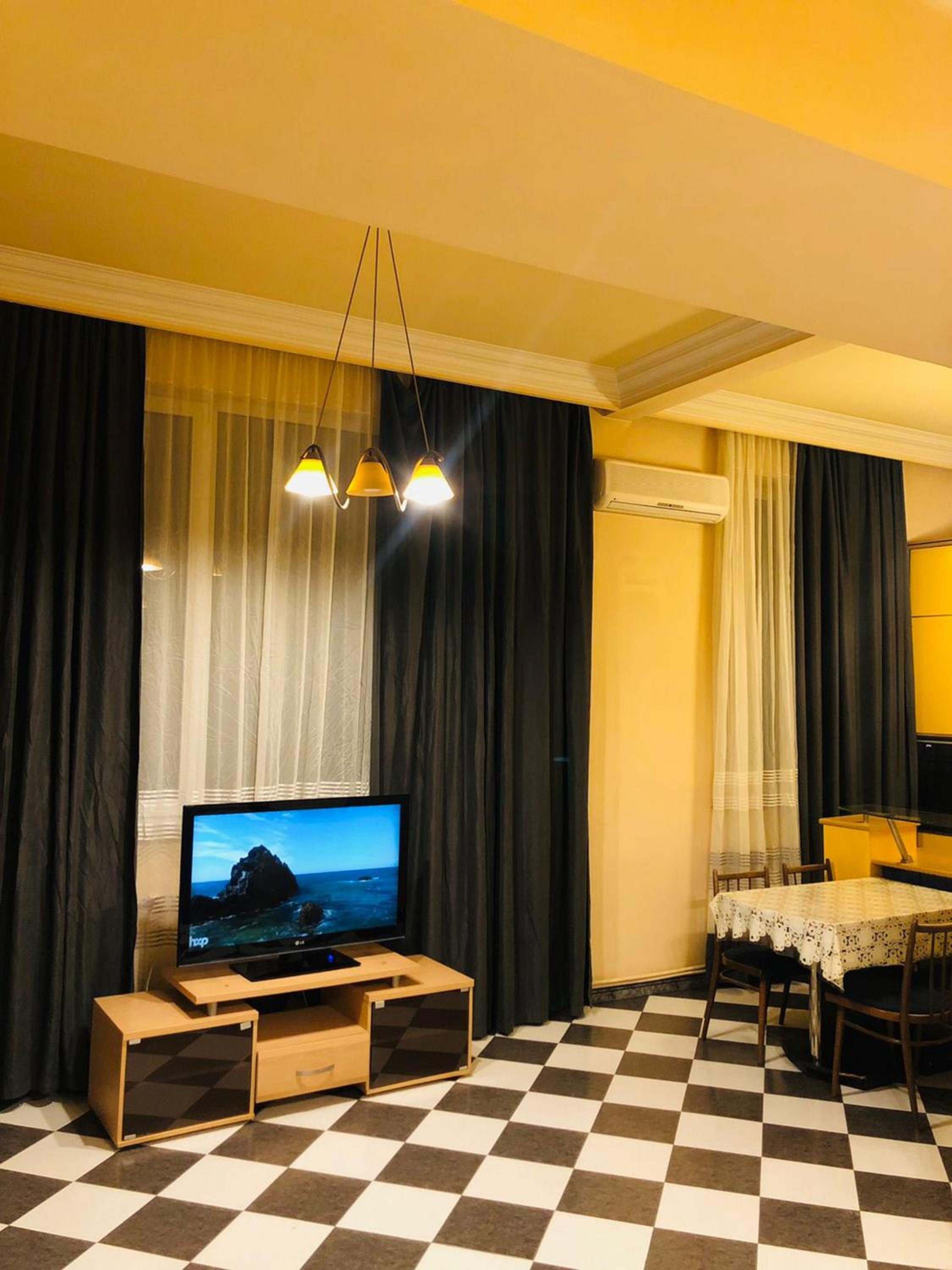 Apartment in Hanrapetutyan Street