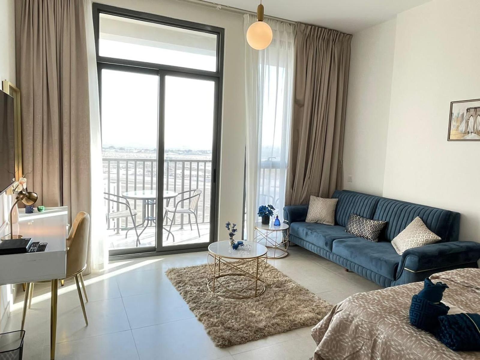 Elite Inn Dania 3 Elegant Studio with Garden View