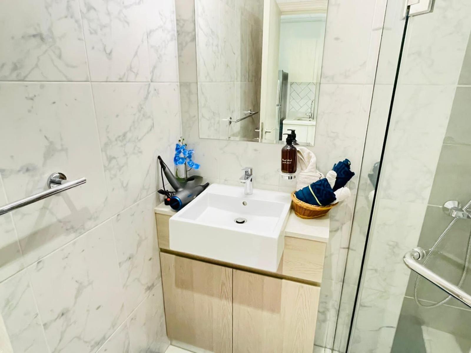 Elite Inn Dania 3 Elegant Studio with Garden View
