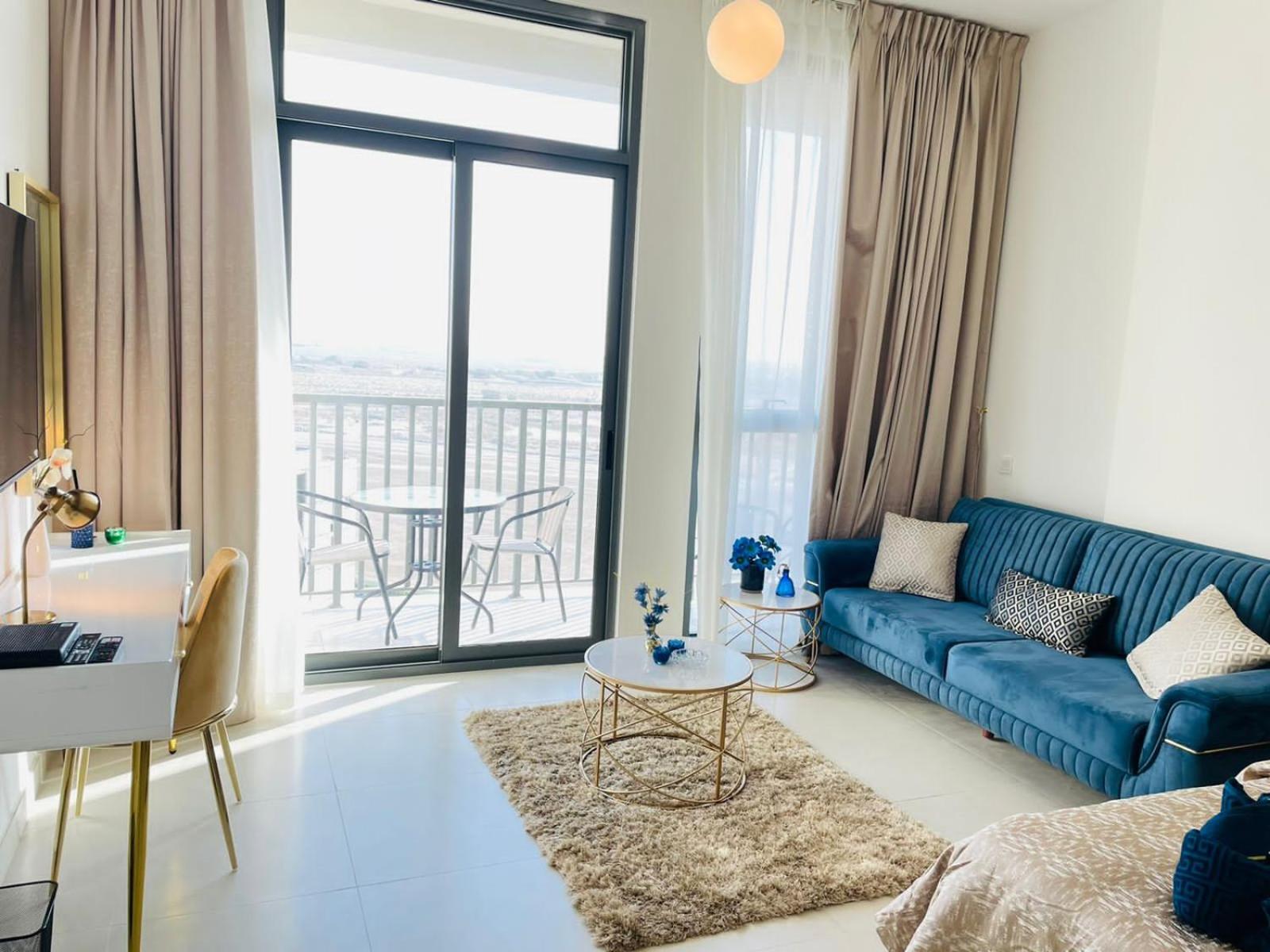Elite Inn Dania 3 Elegant Studio with Garden View