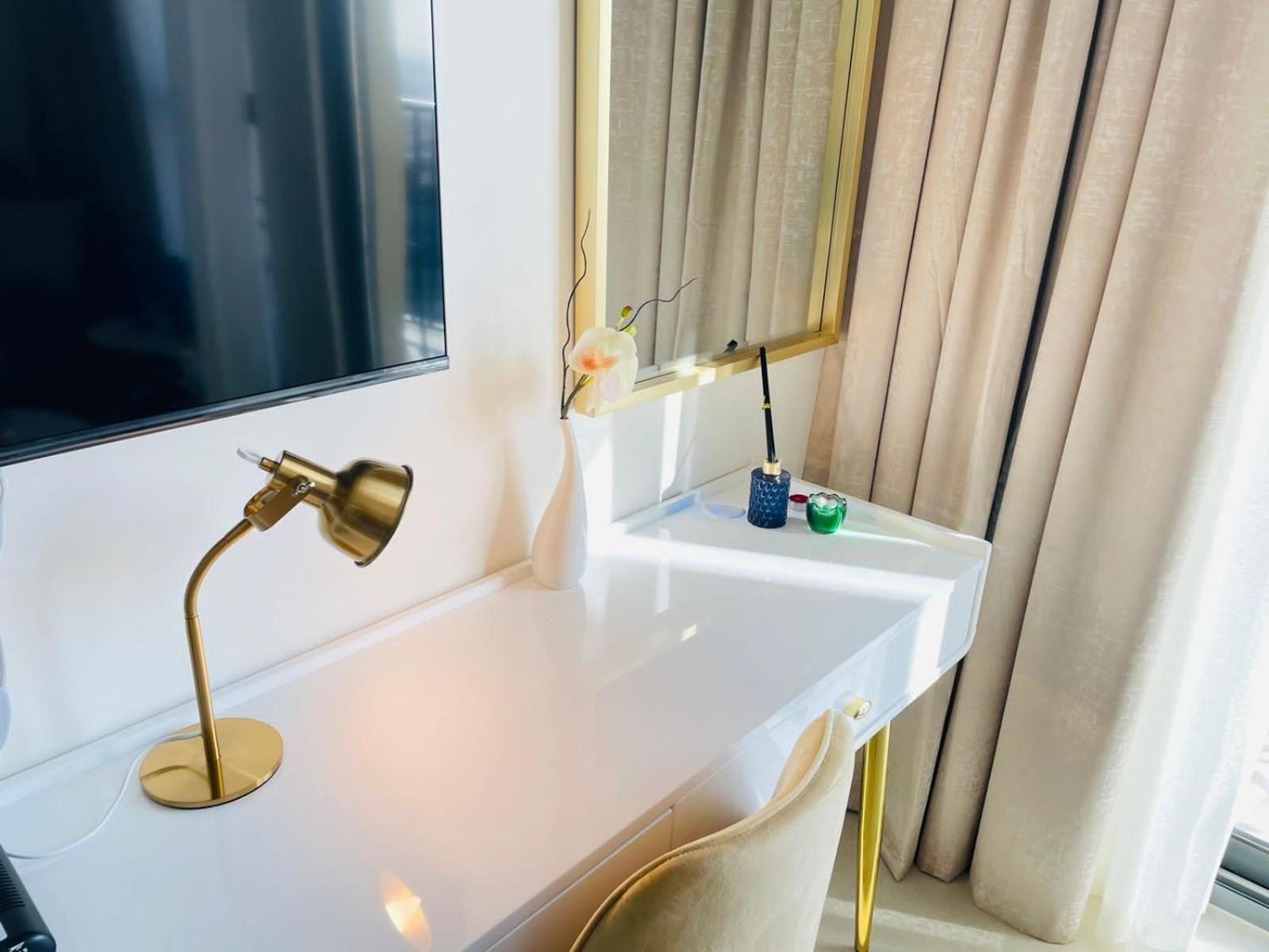 Elite Inn Dania 3 Elegant Studio with Garden View