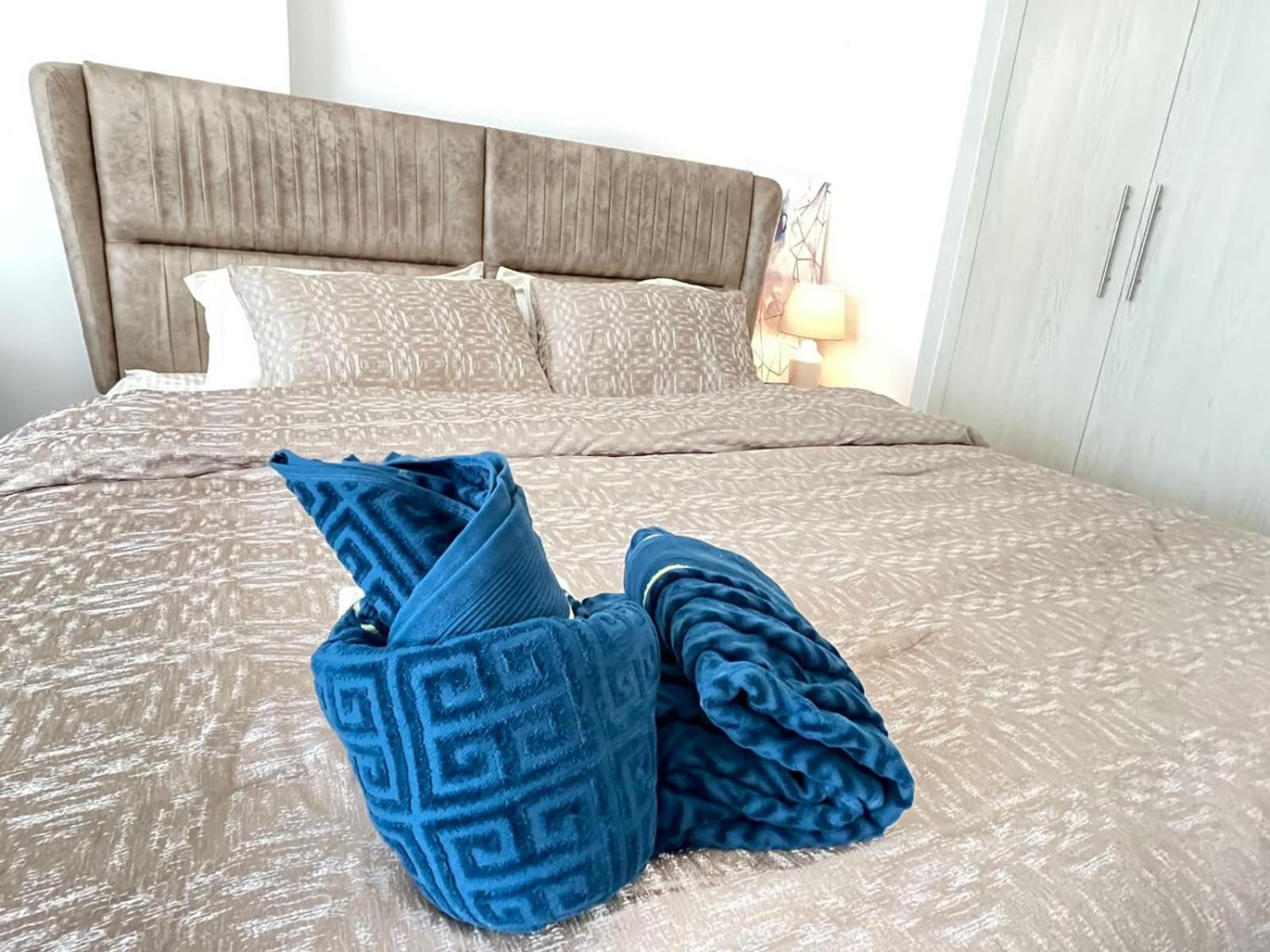 Elite Inn Dania 3 Elegant Studio with Garden View