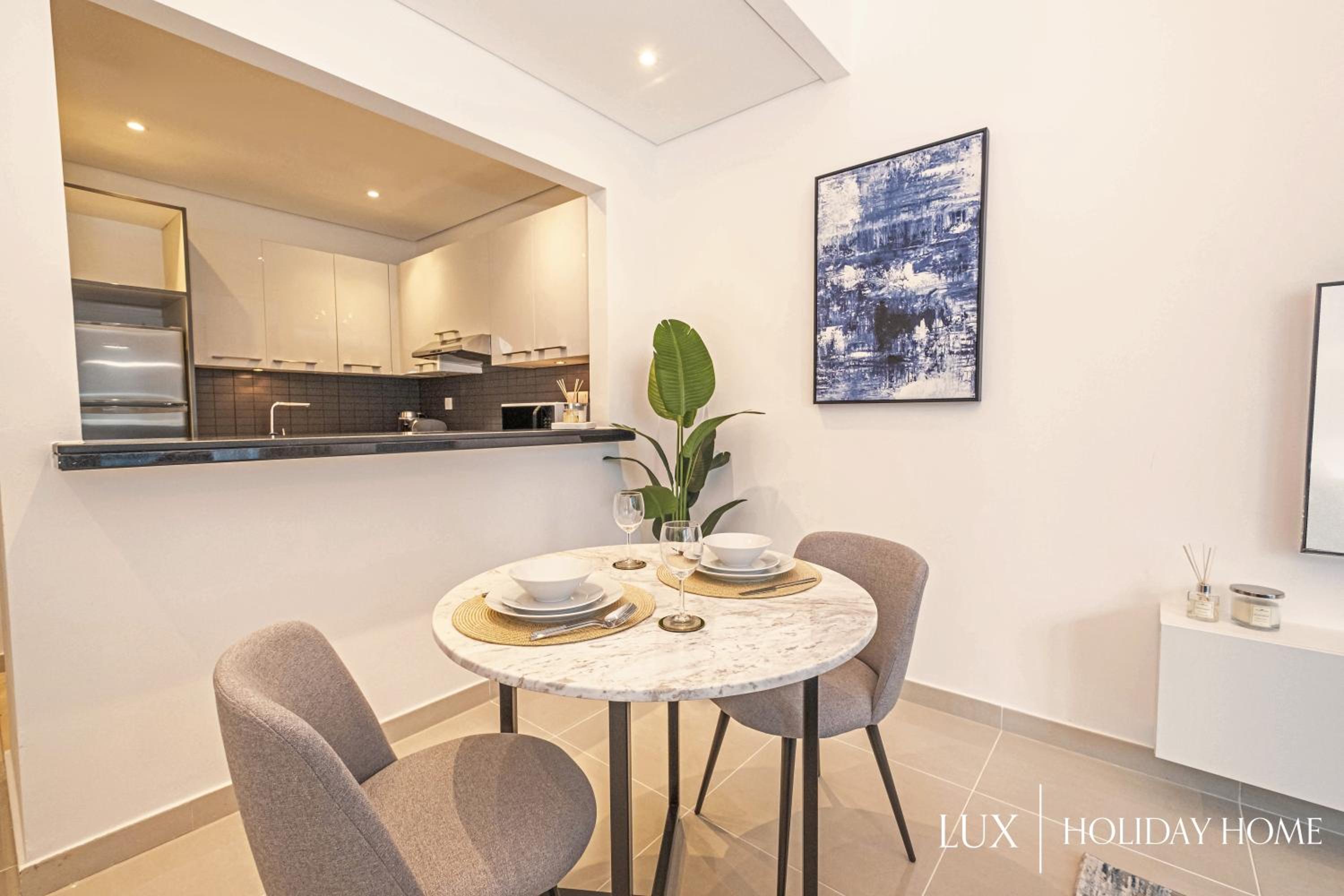 LUX The Silverene Marina view Suite