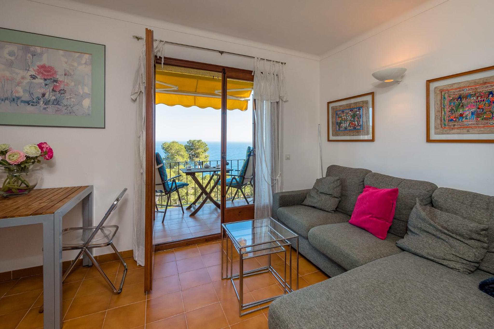 R-7 CALELLA DE PALAFRUGELL, 2 Pax photo 3