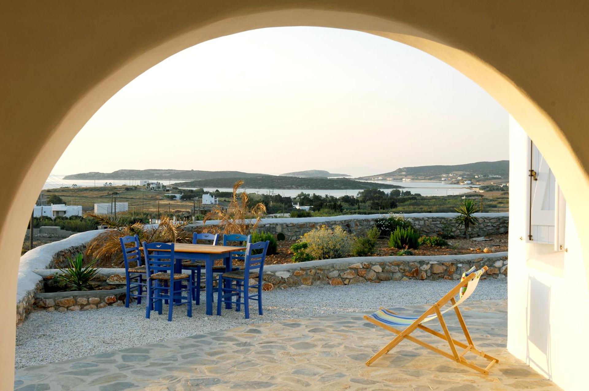 Divers House Paros