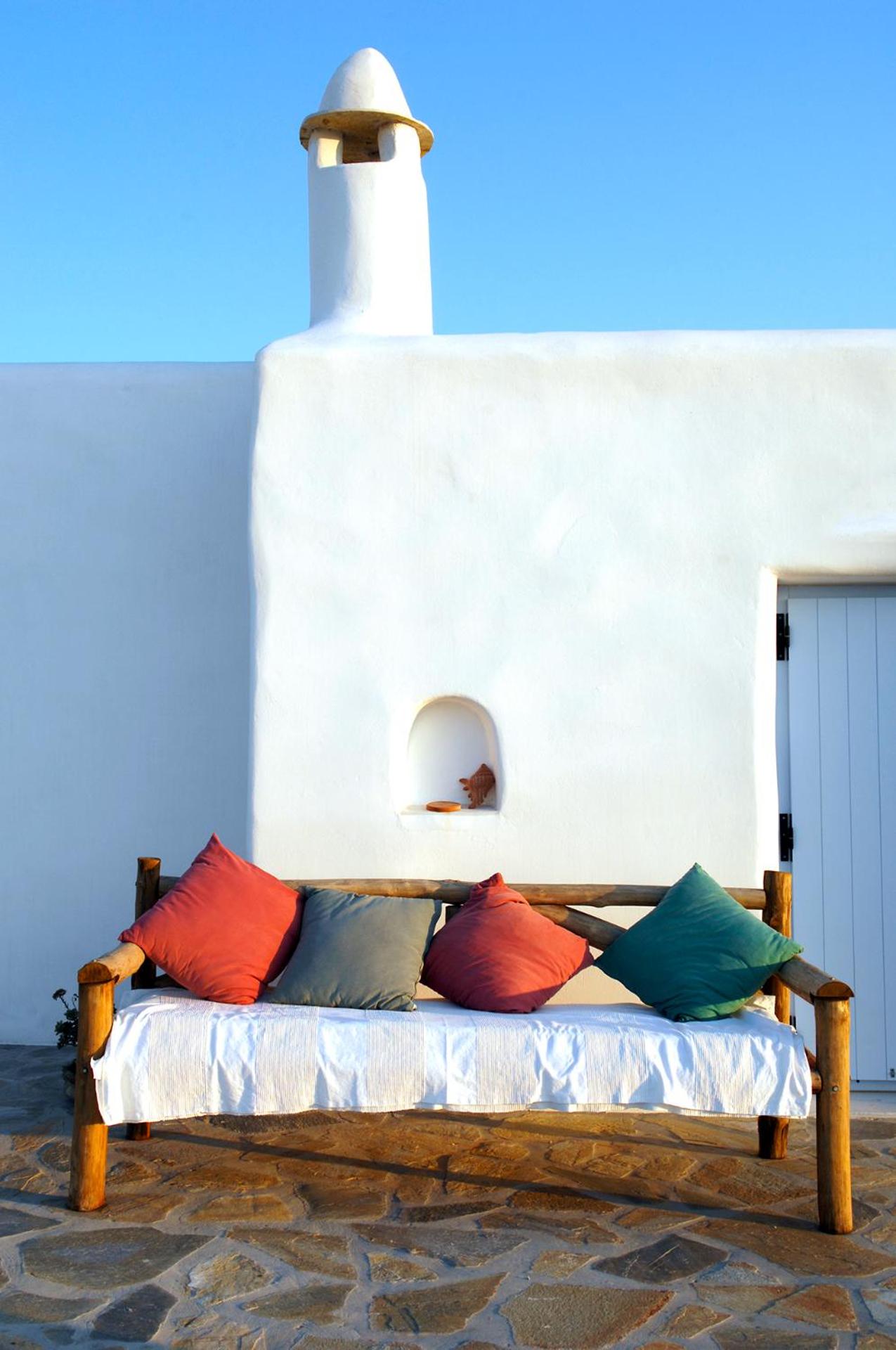 Divers House Paros