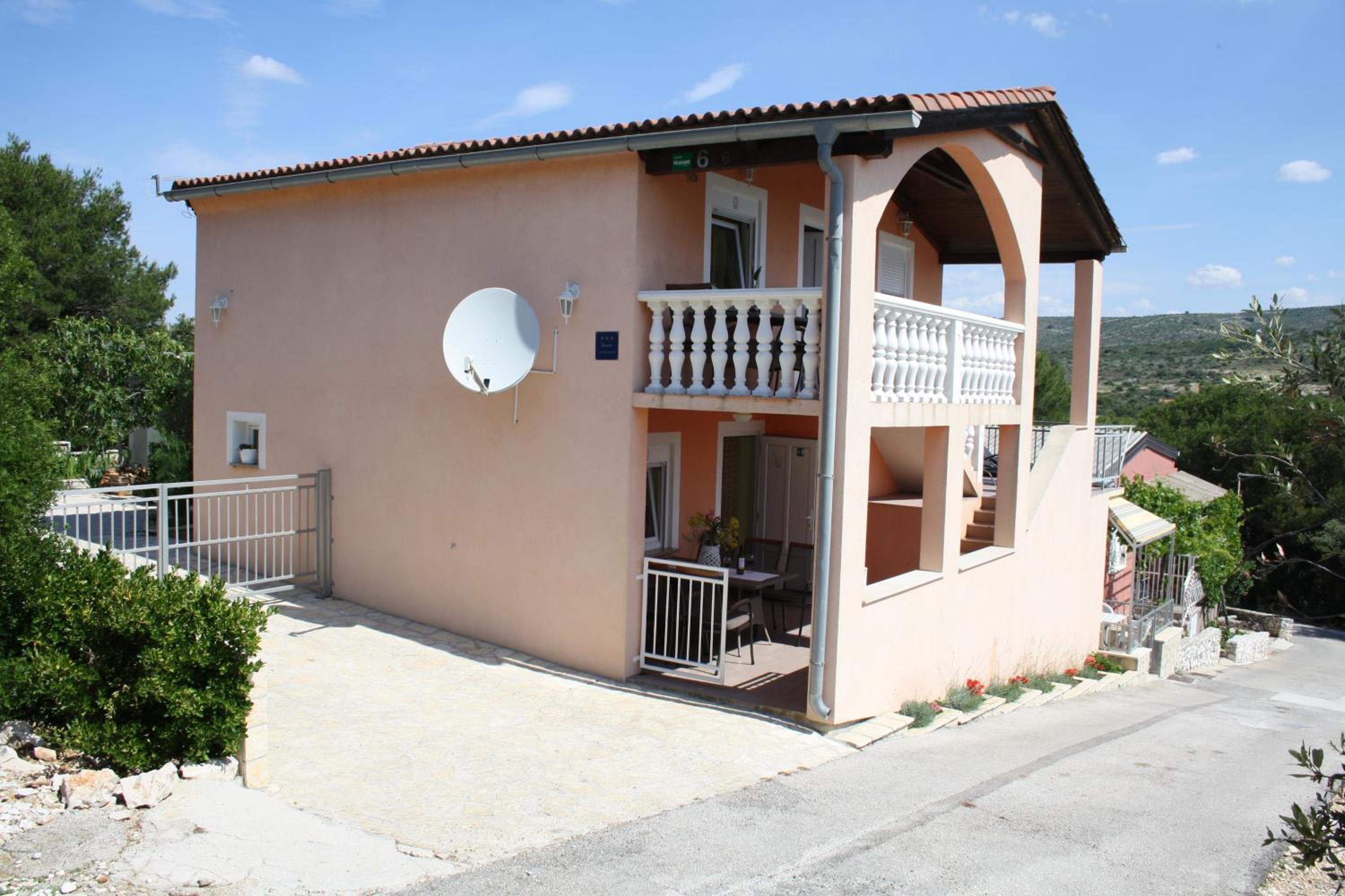 Apartments Mihoci