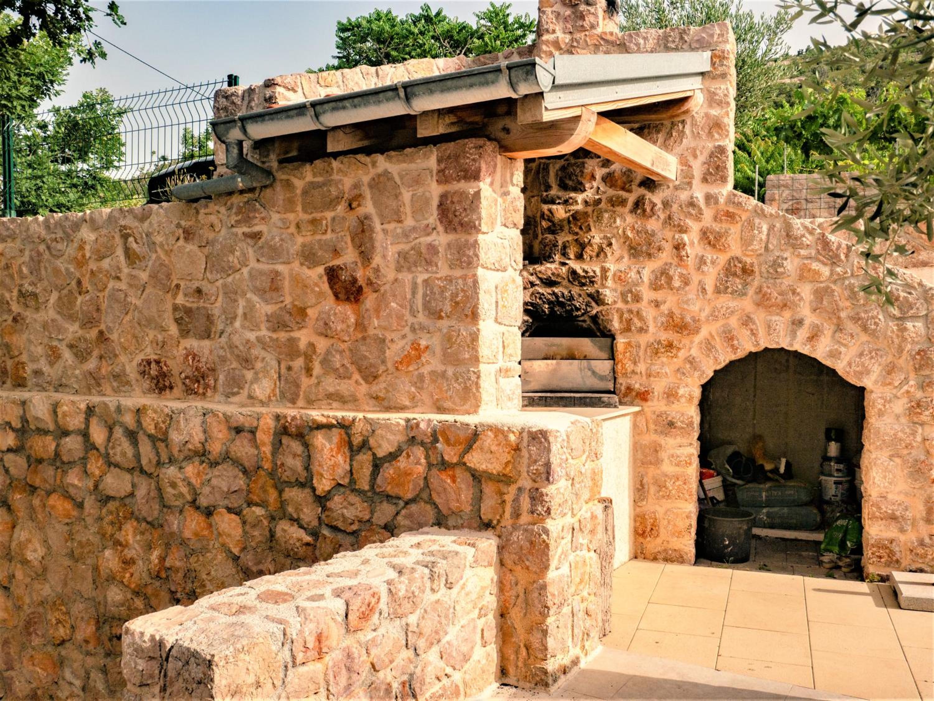Photo 47