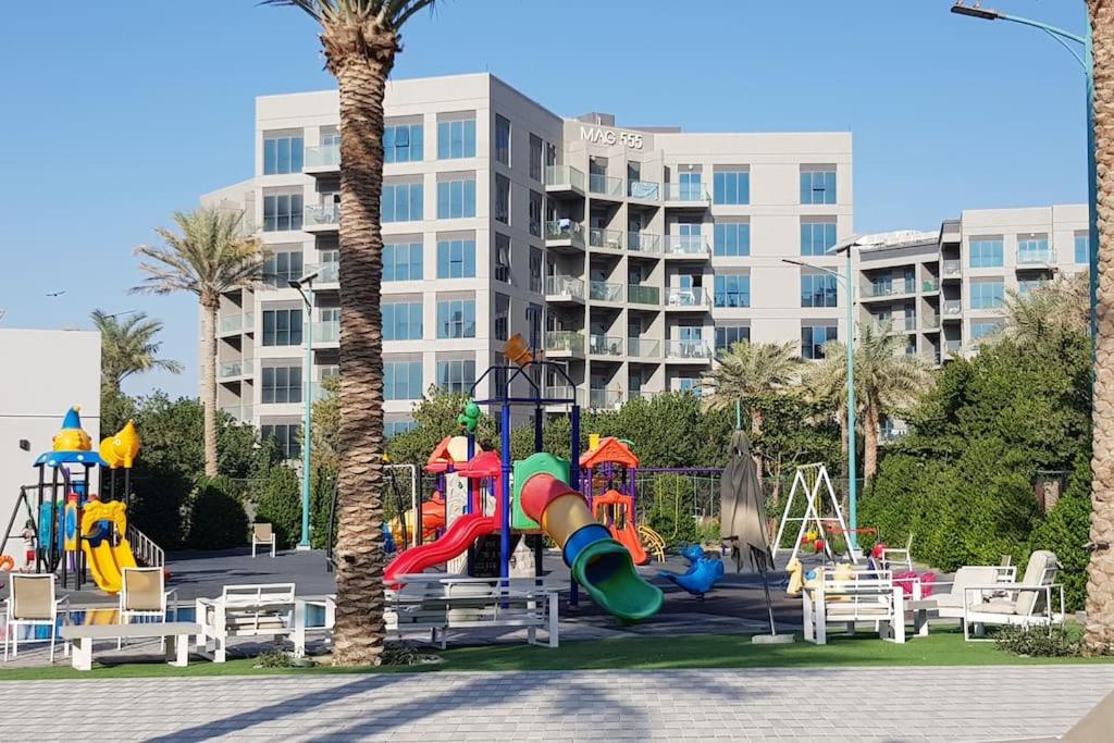 Elegant and comfortably furnished 2BRH apartment in a quiet area!