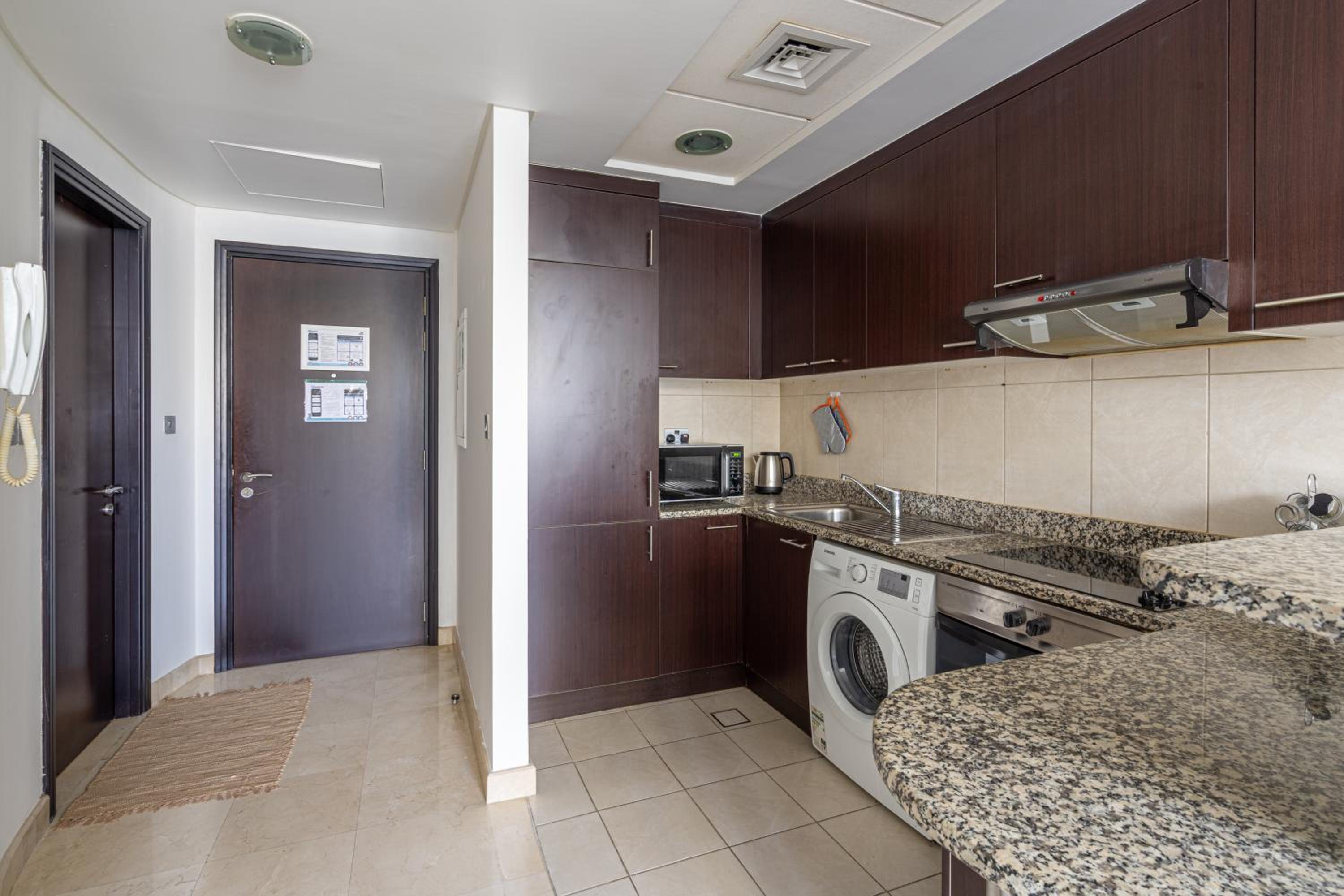 HiGuests - Unique Studio Interior With Stunning Views in DIFC
