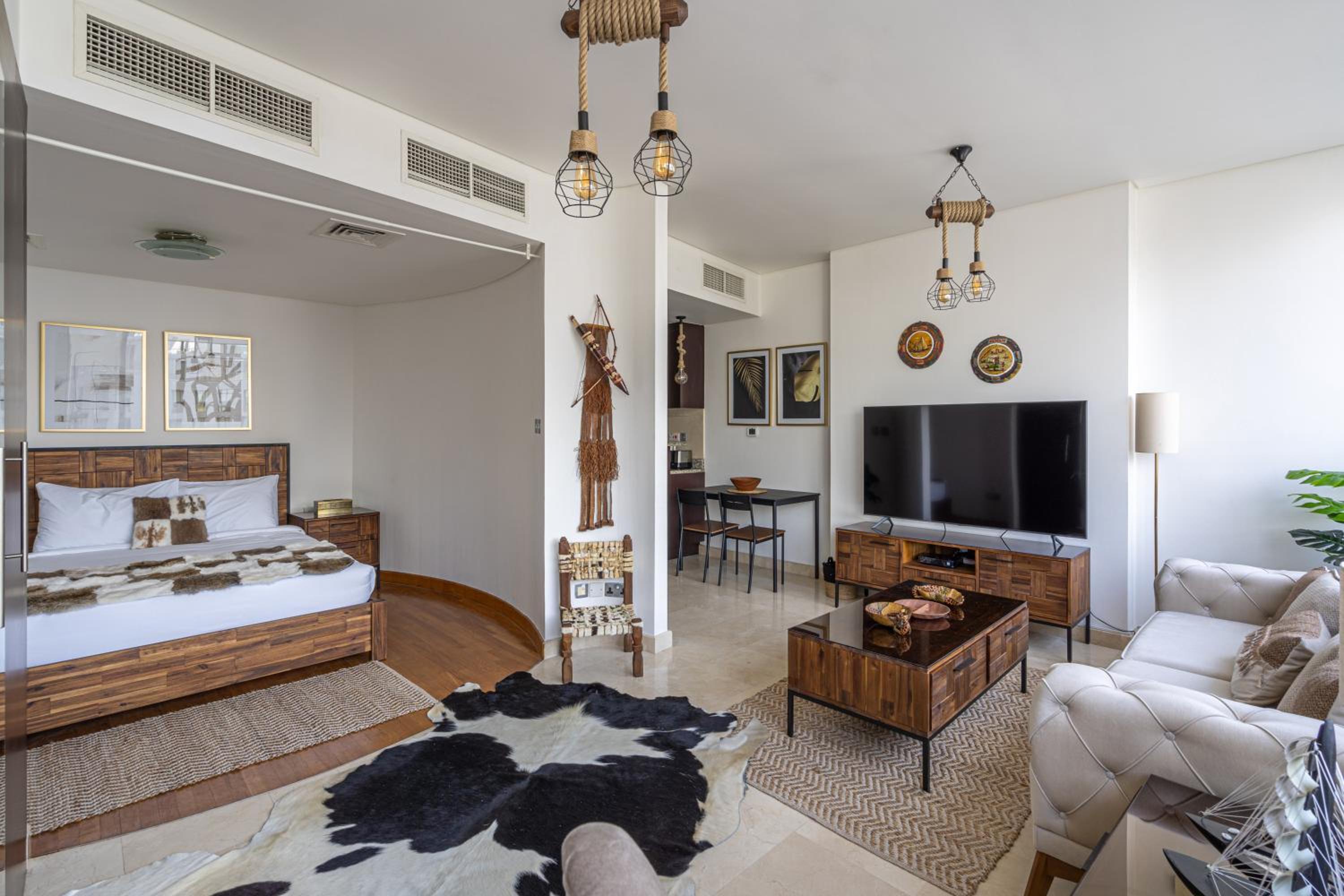 HiGuests - Unique Studio Interior With Stunning Views in DIFC