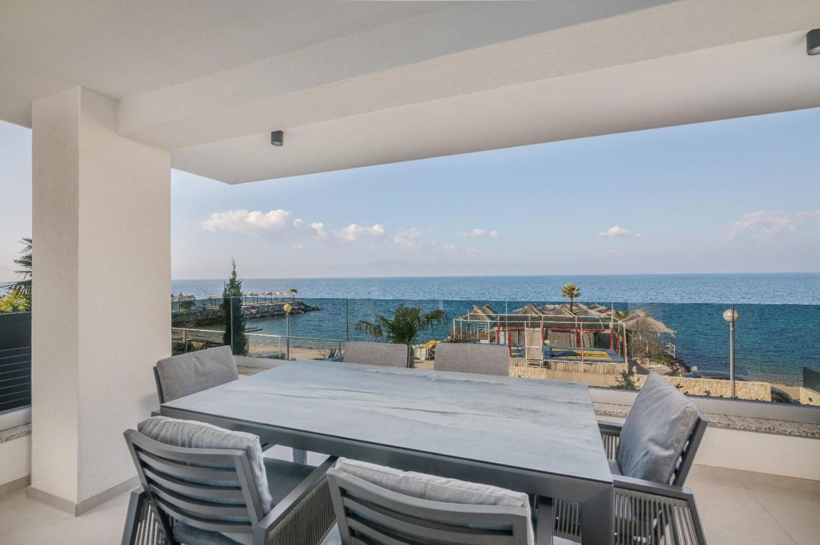 Villa Njivice Apartman Marina