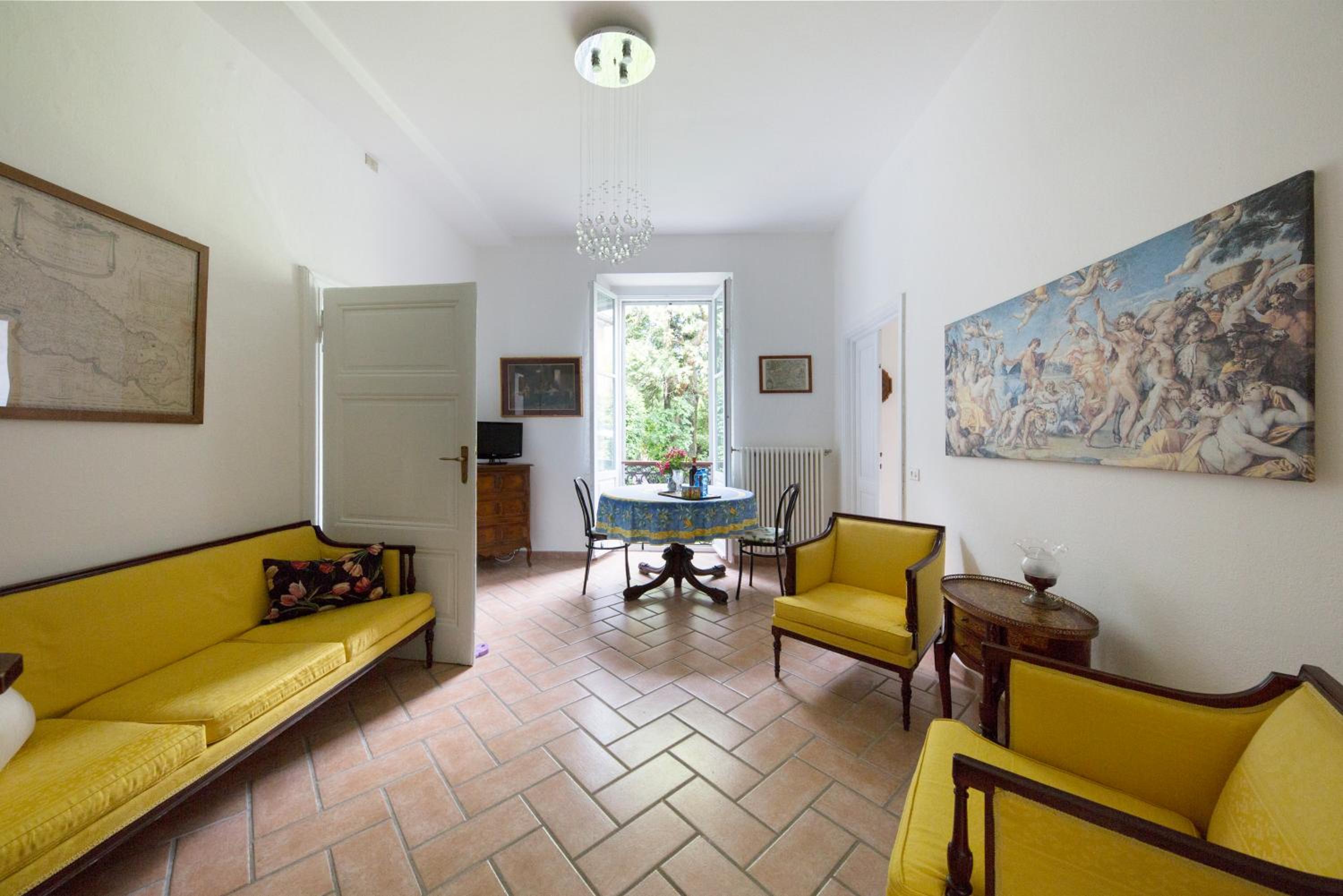 Villa Cardano Maccagno close to every destination