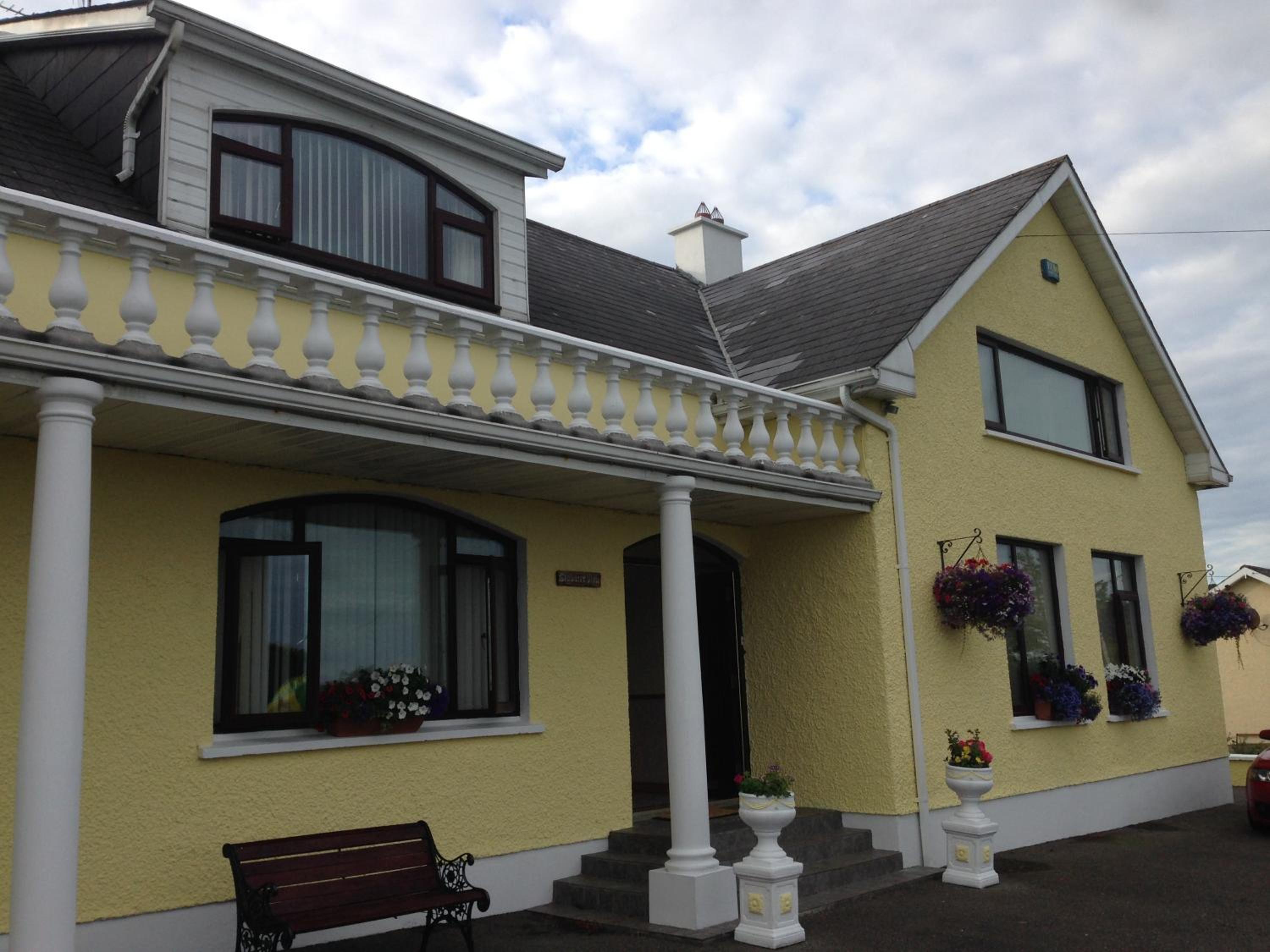 Seawater View Accomadation - Accommodation only view 2