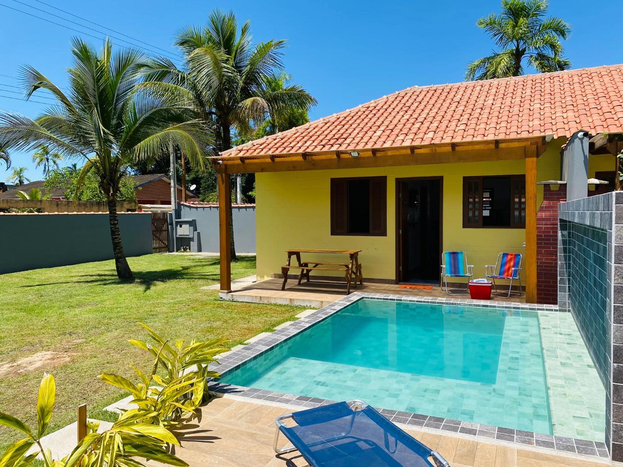 Casinhas Terõ - Chalé 01 com Piscina