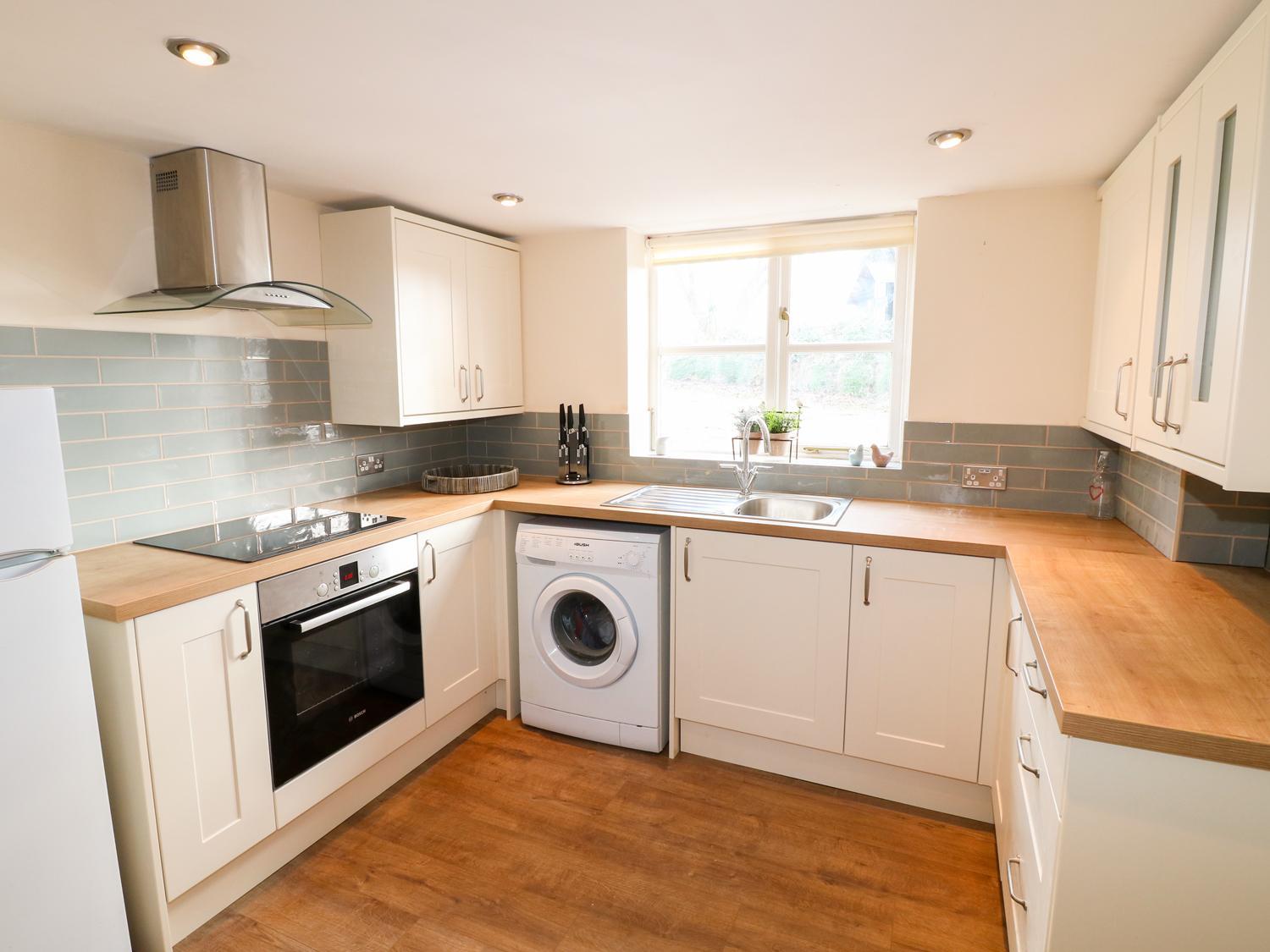 Manor Farm House Cottage view 3