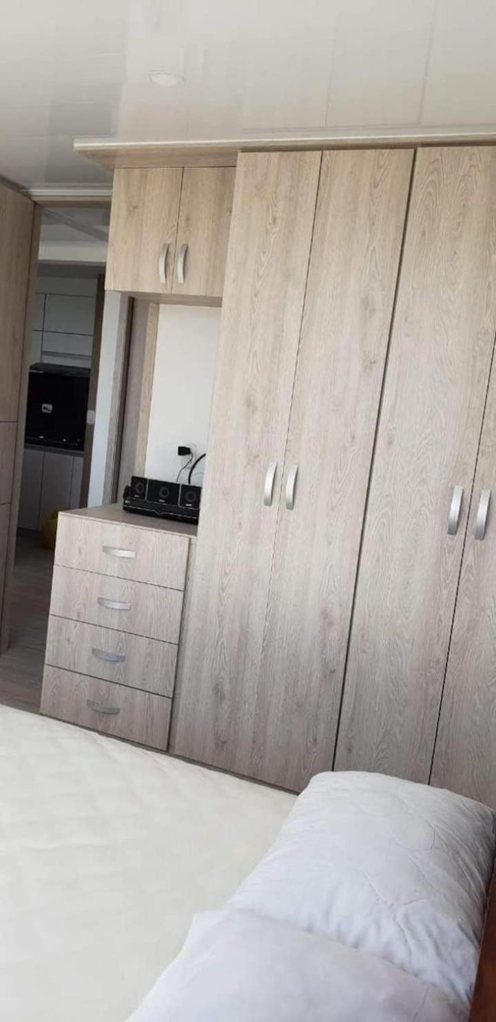 Espectacular apartamento en Puerto Azul Club House