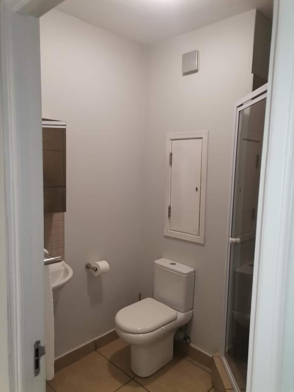 The Cube Apartments, Unit 34 on De La Rey Road