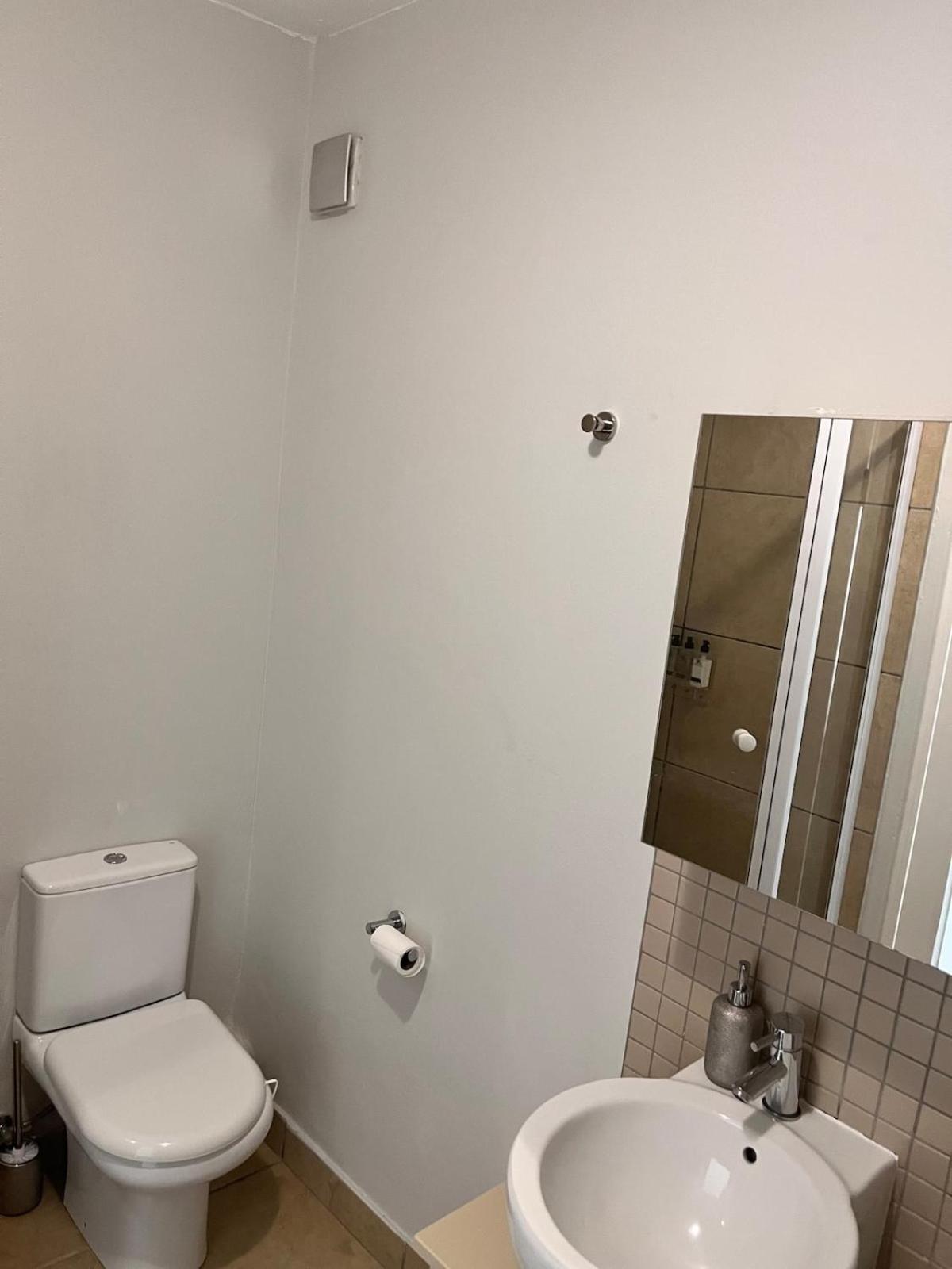 The Cube Apartments, Unit 34 on De La Rey Road