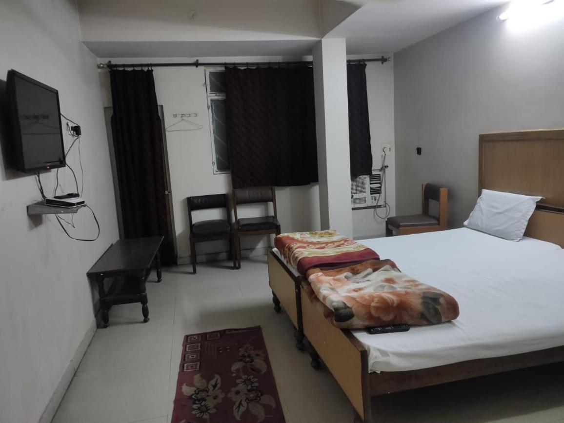 Hotel N C Continental by WB Inn - Property Image 11