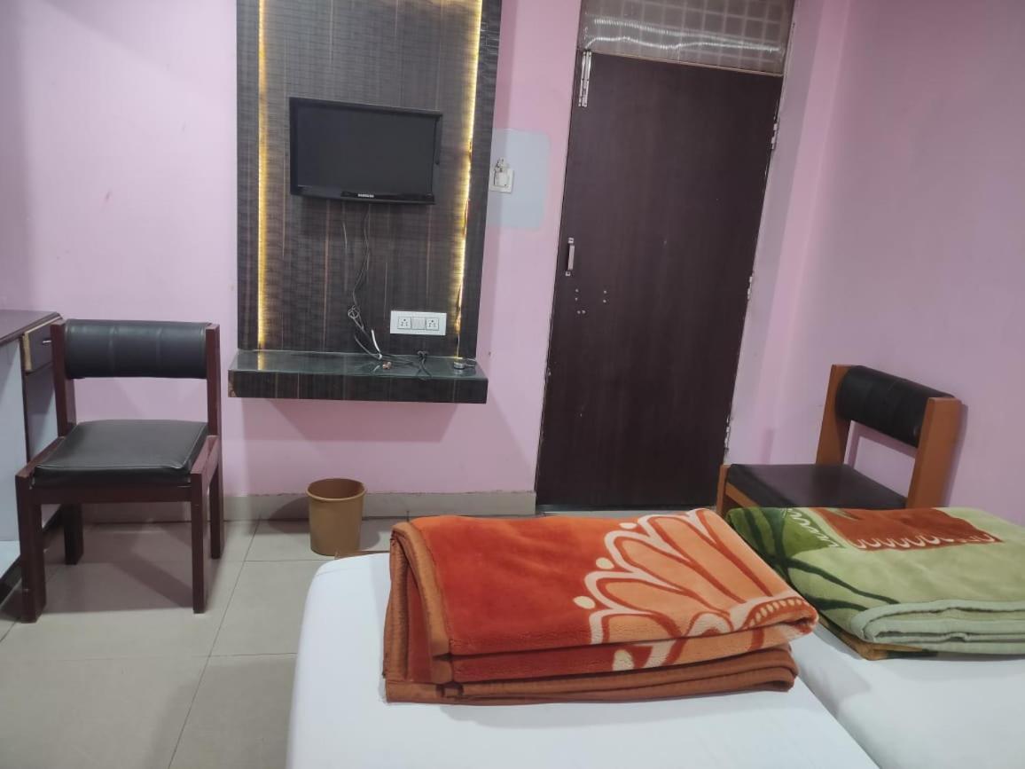Hotel N C Continental by WB Inn - Property Image 8