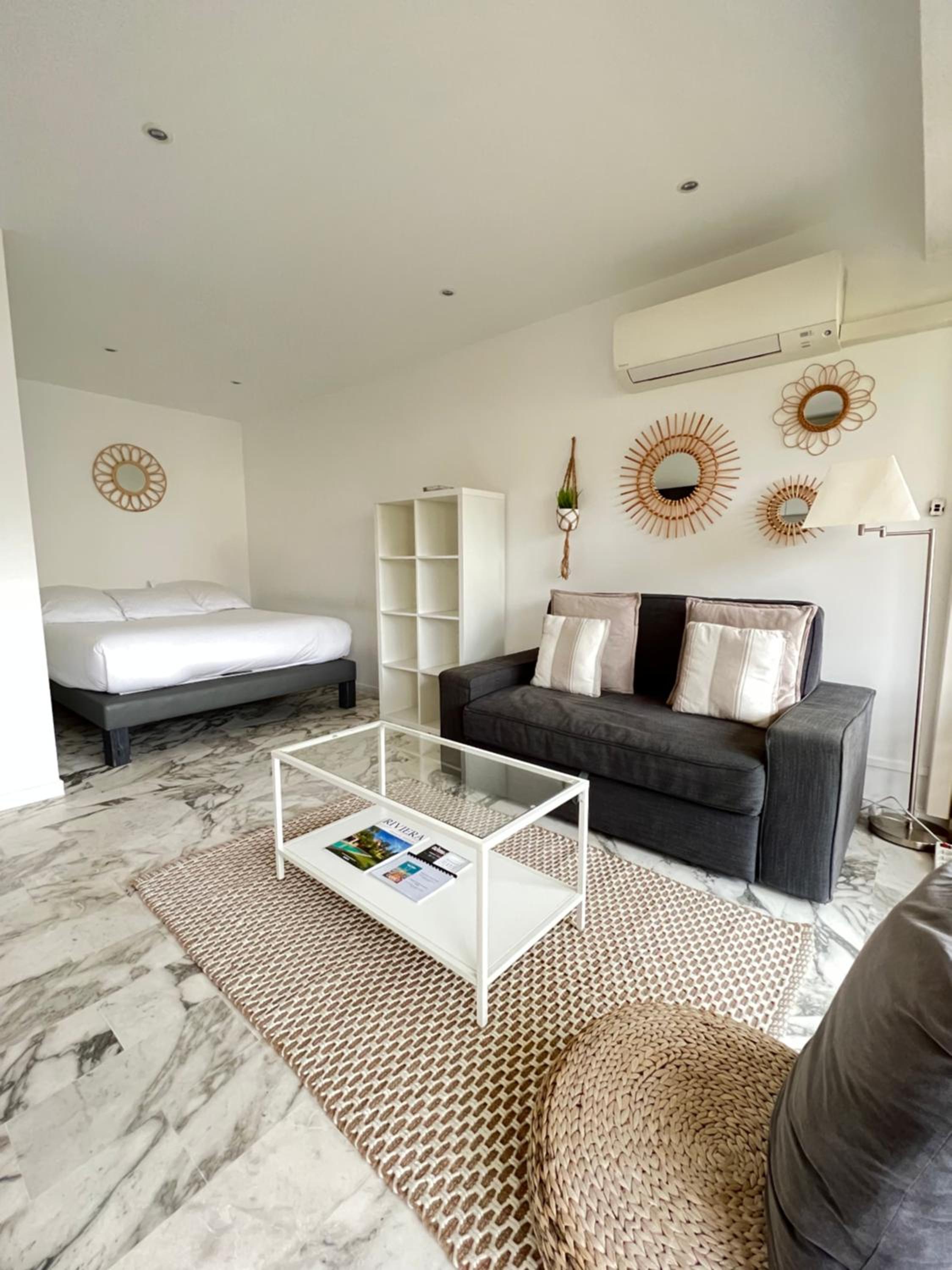 Amazing Studio Cannes Center photo 2