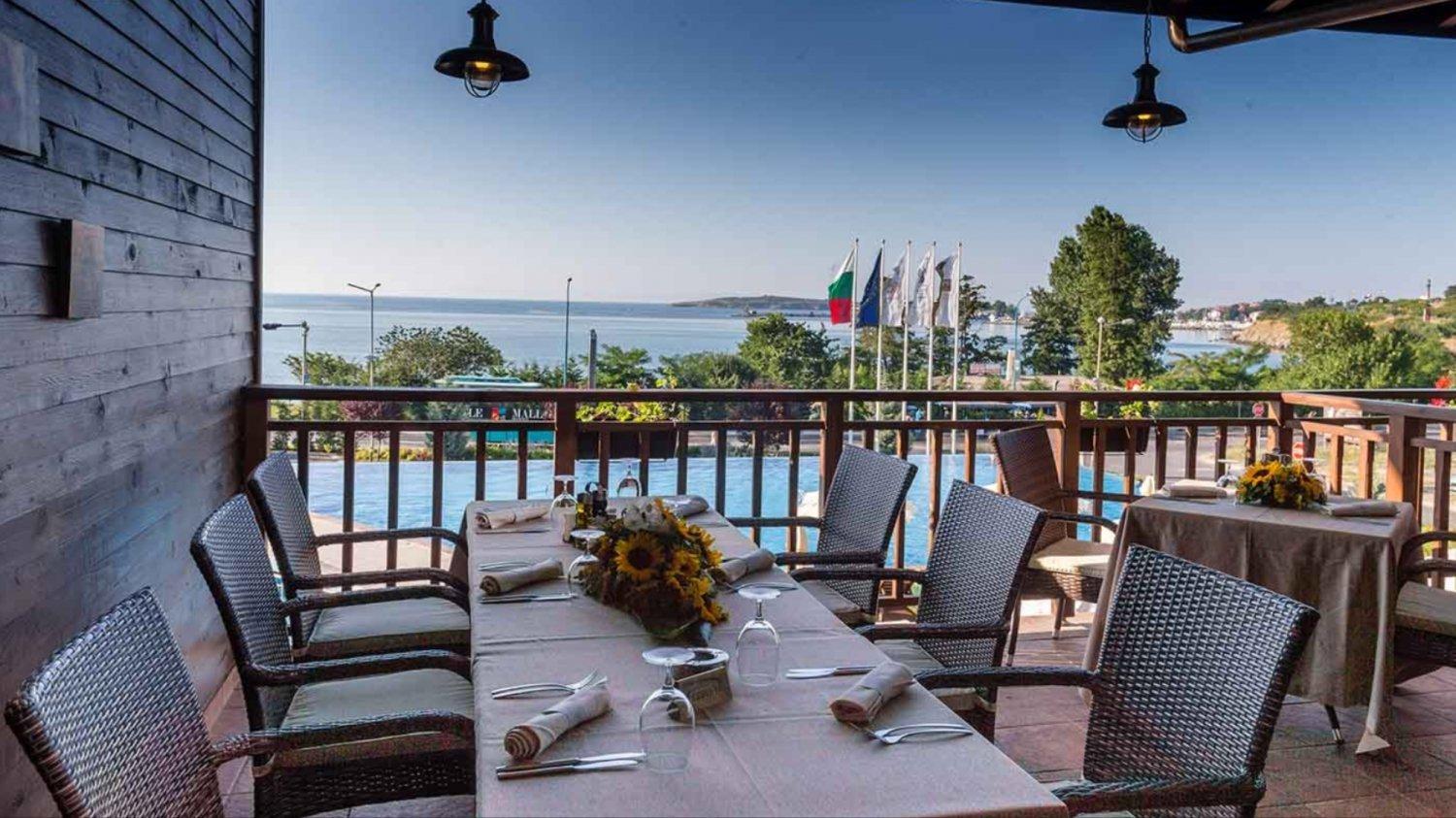 Lilia Sun Apartment view 4