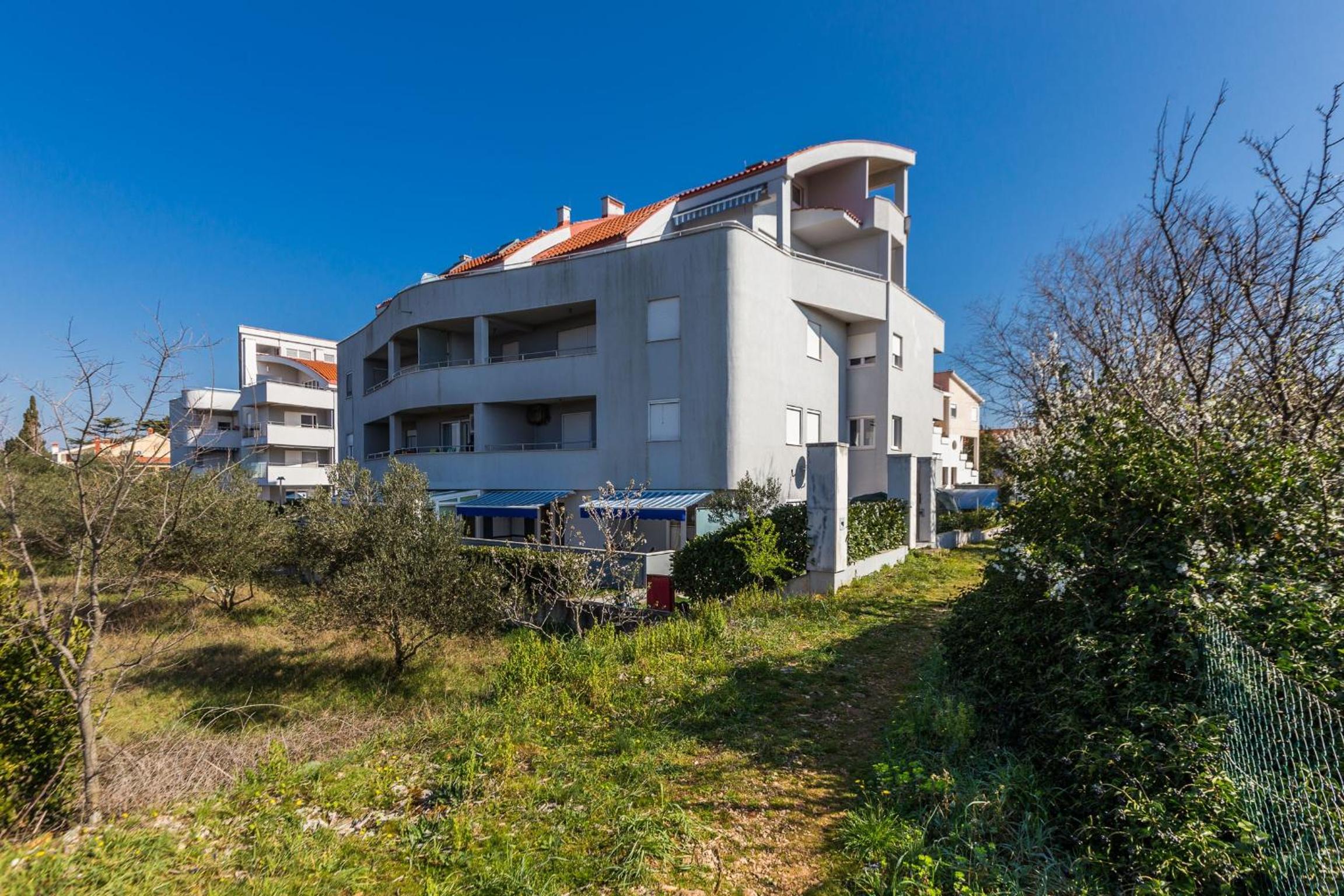 Peter Villa Spalldi Puntamika exclusive w. garage view 5